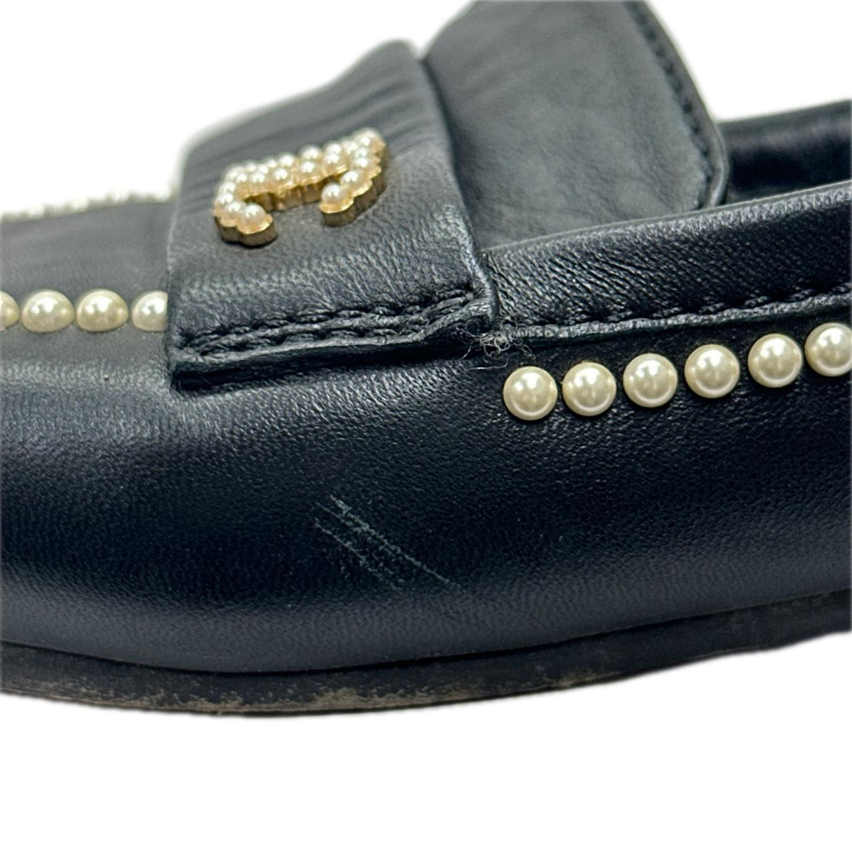 CHANEL ココマーク パール レザー ローファー 黒