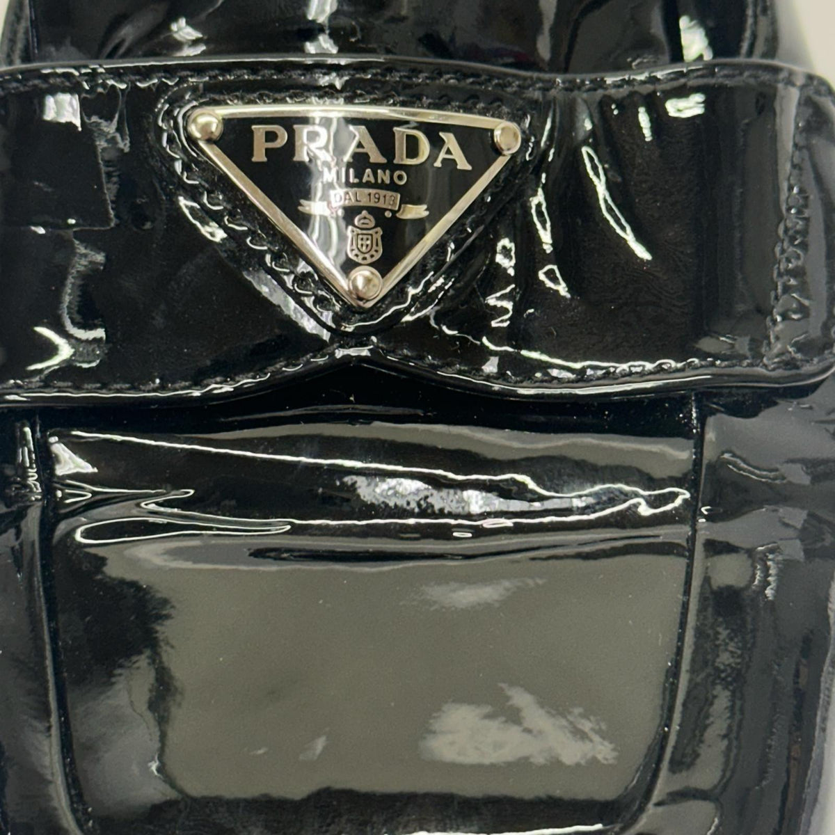 PRADA ヒール 靴 黒
