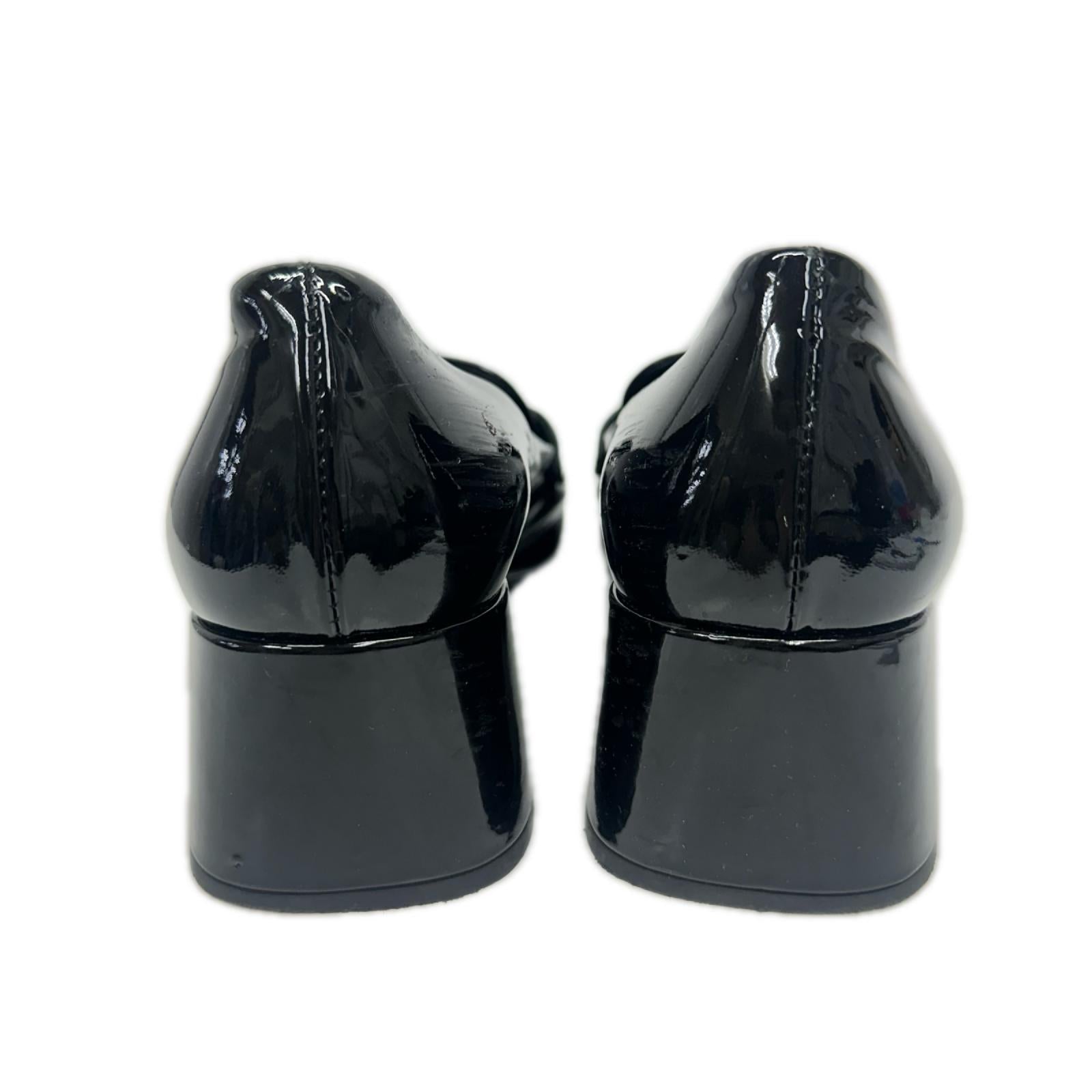 PRADA ヒール 靴 黒