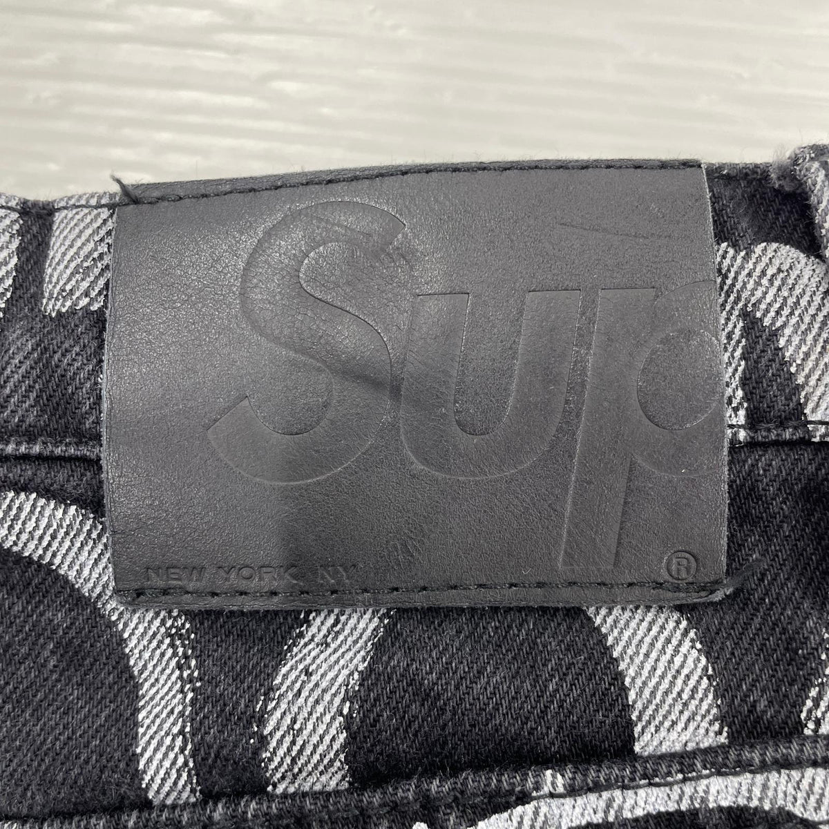 デニムパンツ black ark regular jean (32) 30 ブラック