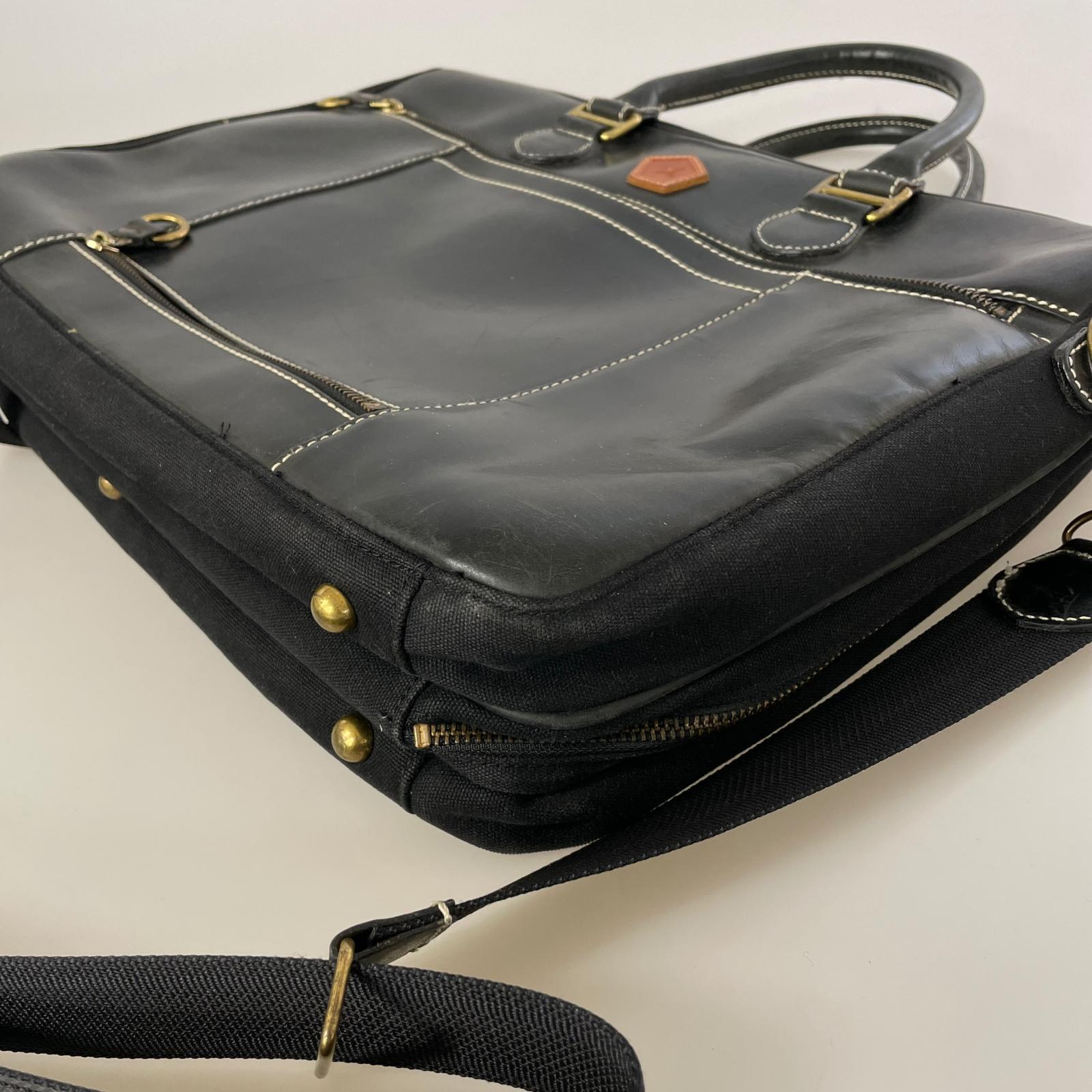 ショルダーバッグ AinSoph アインソフ 2Way レザー 黒 ブラック