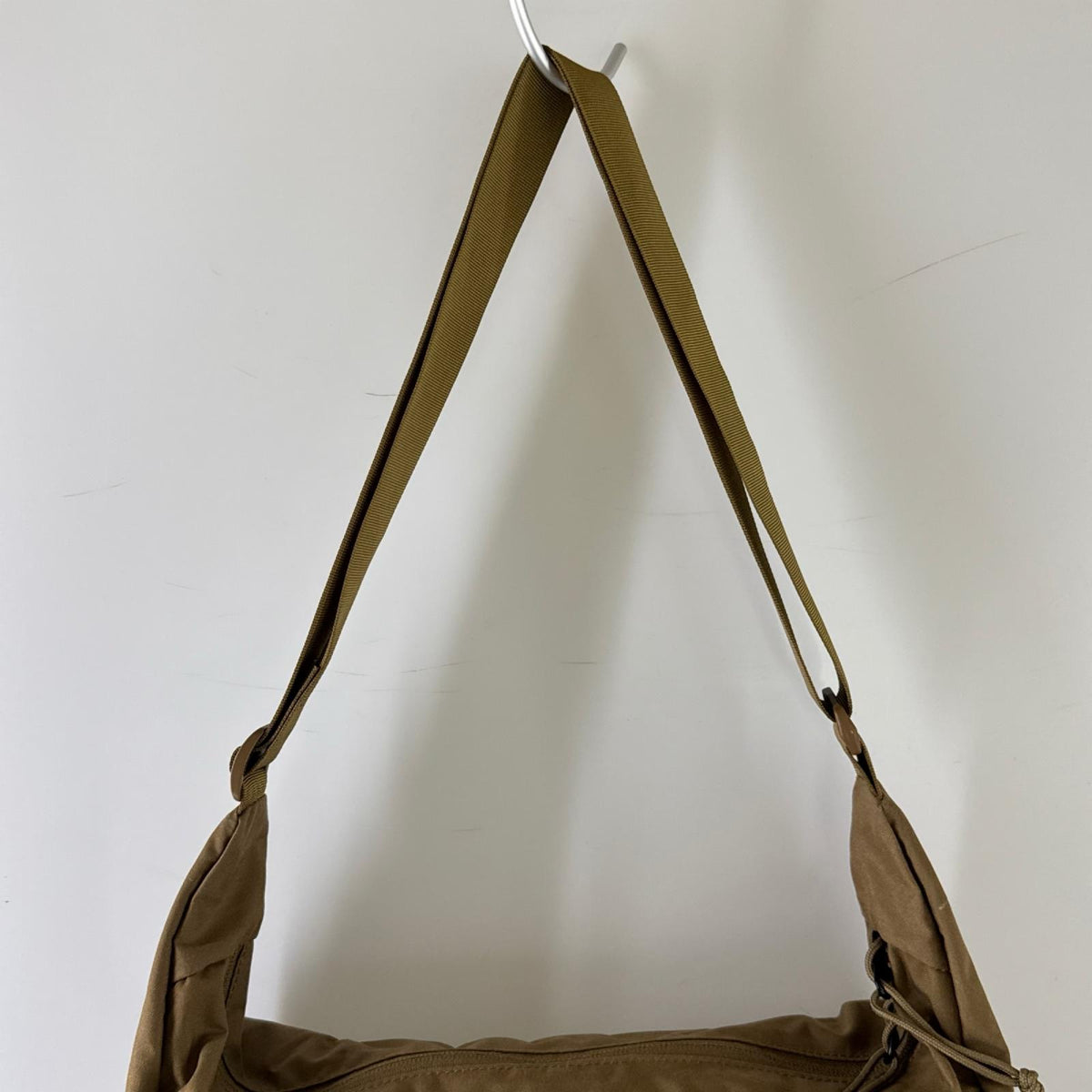 ボディバッグ ショルダーバッグ KHAKI カーキ