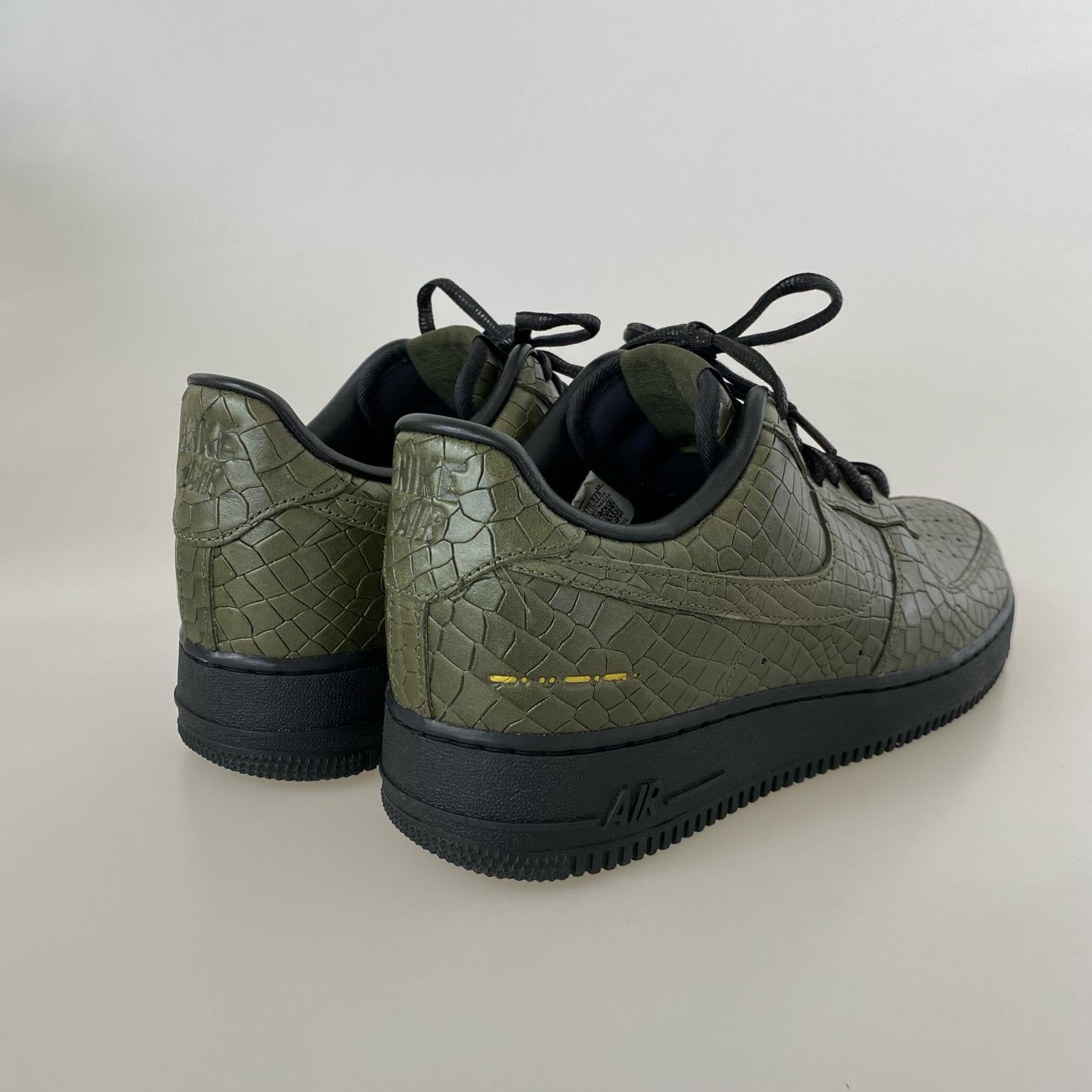 スニーカー AIR FORCE 1 07 PRM 27.5cm IQ3370-325 27.5cm (US9 1/2 UK9 EU45) グリーン