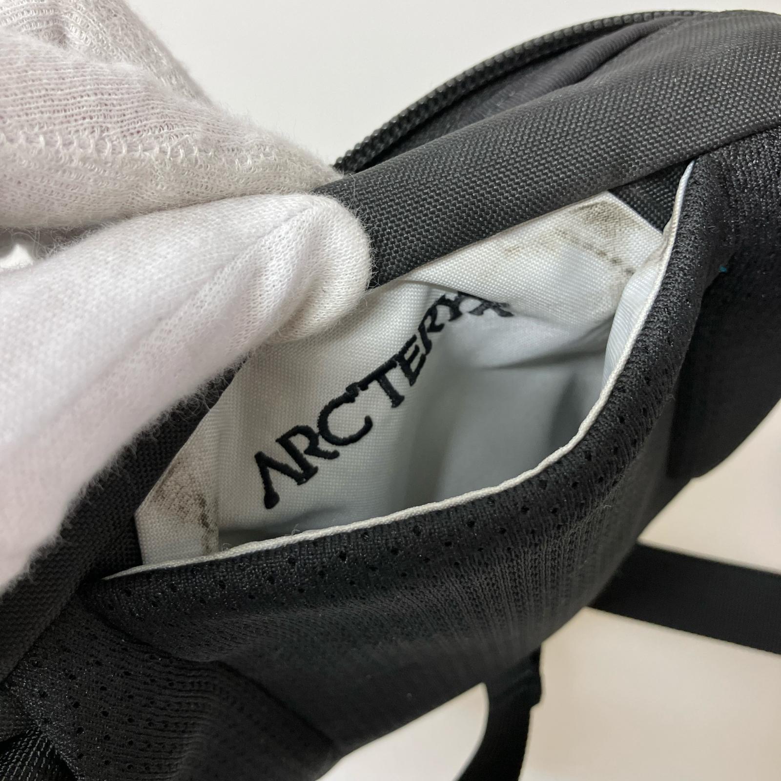 ショルダーバッグ Mantis 1 Waist Pack ブラック