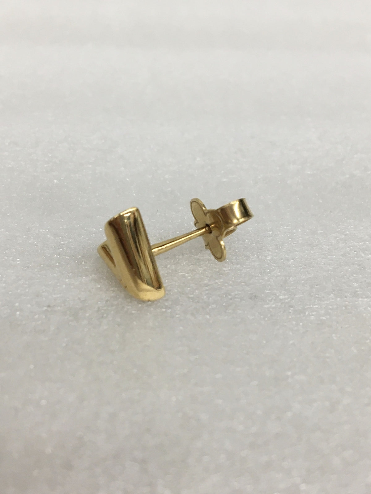 ピアス・エッセンシャルV/ピアス/M68153