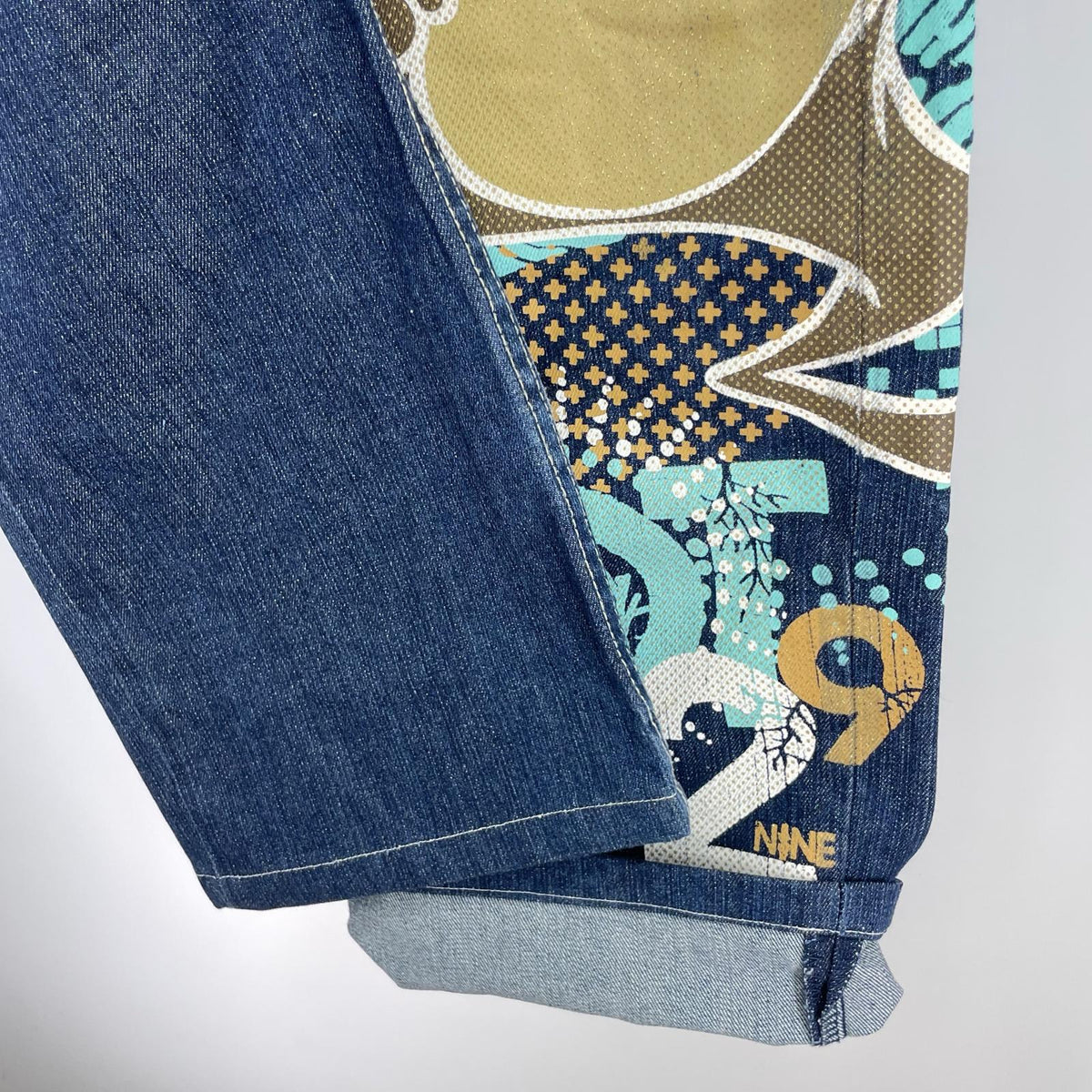 デニムパンツ LOT 29 JEANS タスマニアンデビル プリントデニム