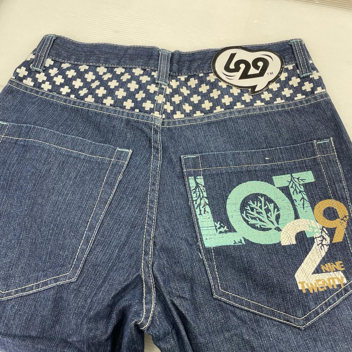 デニムパンツ LOT 29 JEANS タスマニアンデビル プリントデニム