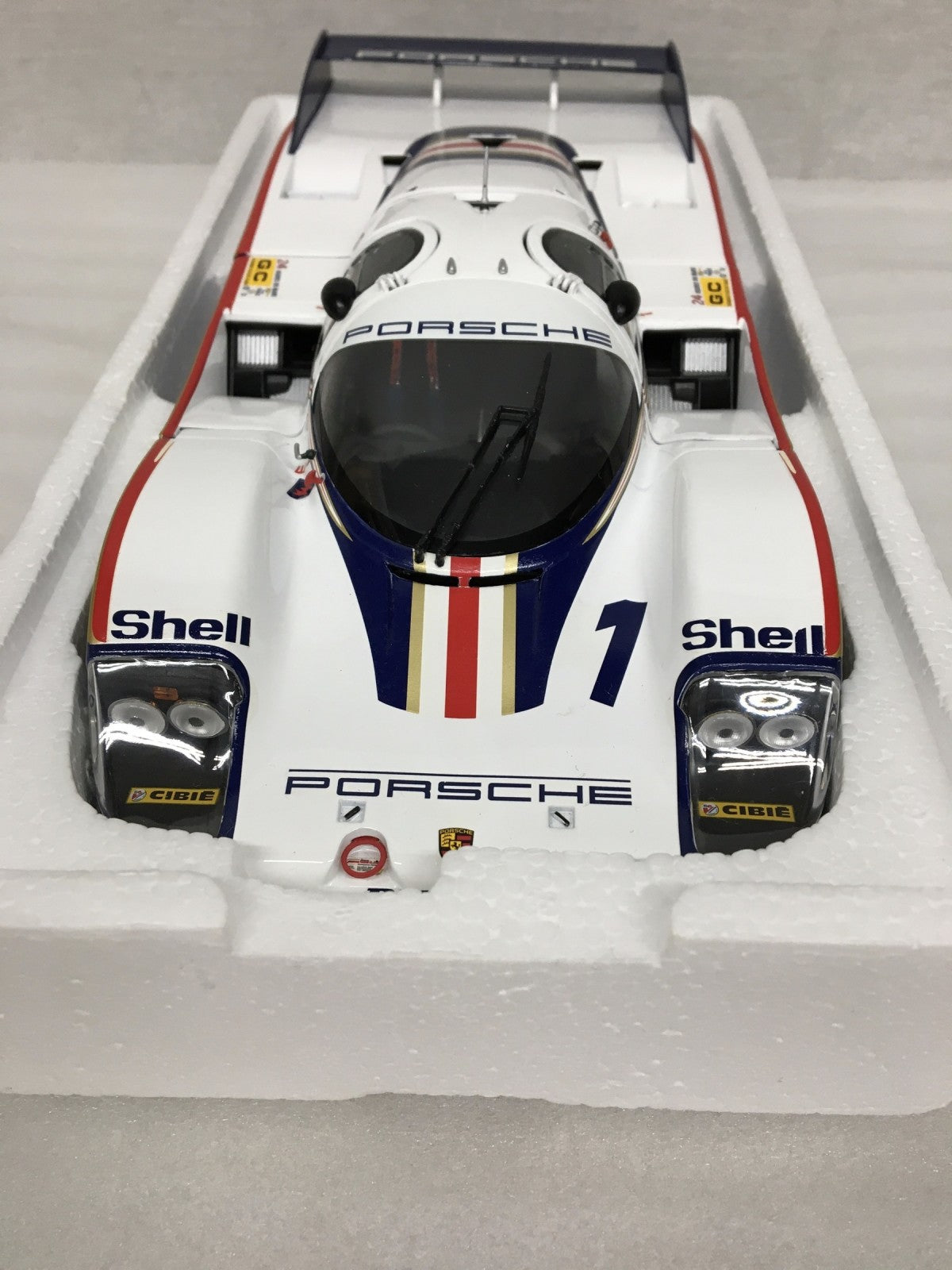 MINICHAMPS Porsche 956L スケールカー