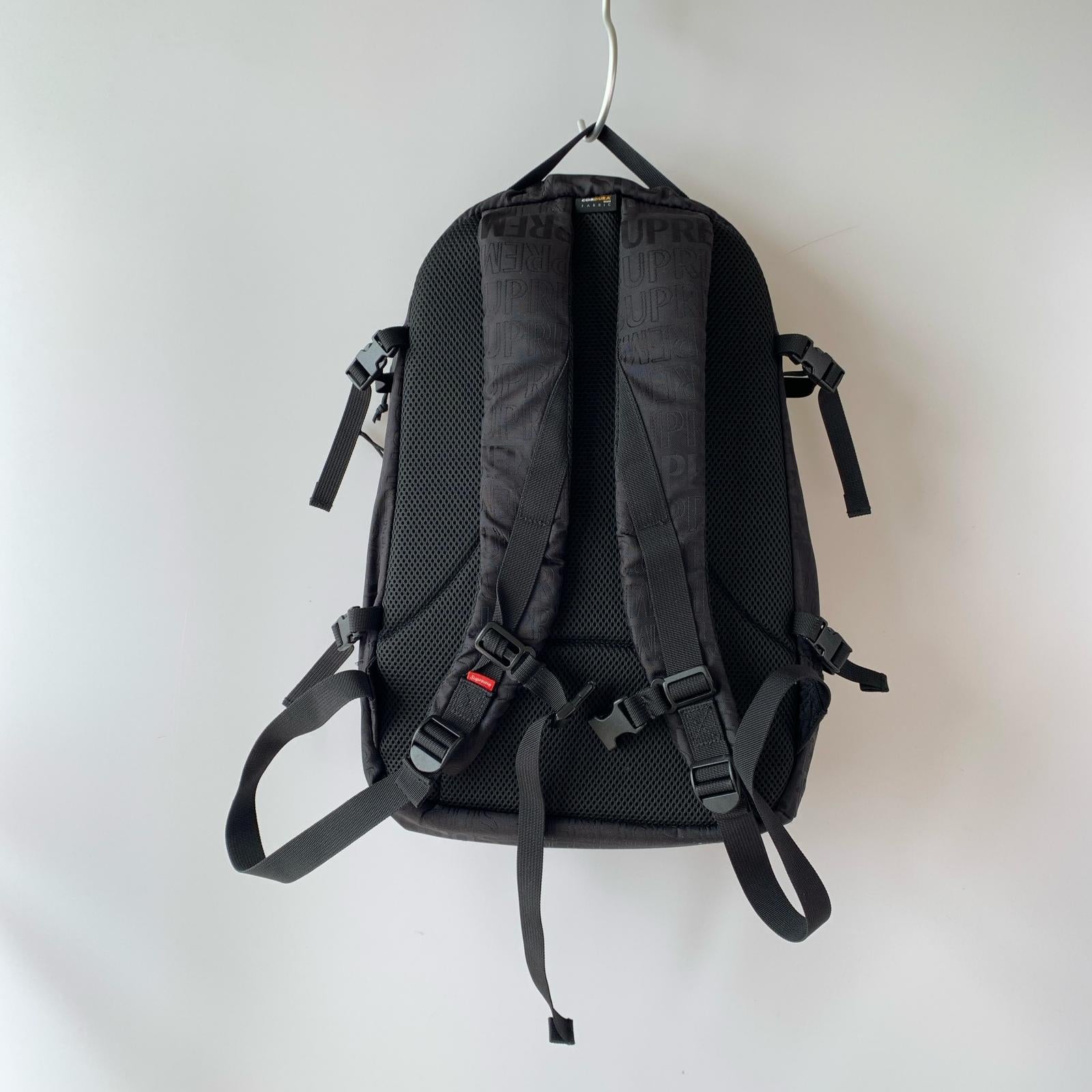 リュック・デイパック 19SS BACKPACK 黒 ジャガード ブラック
