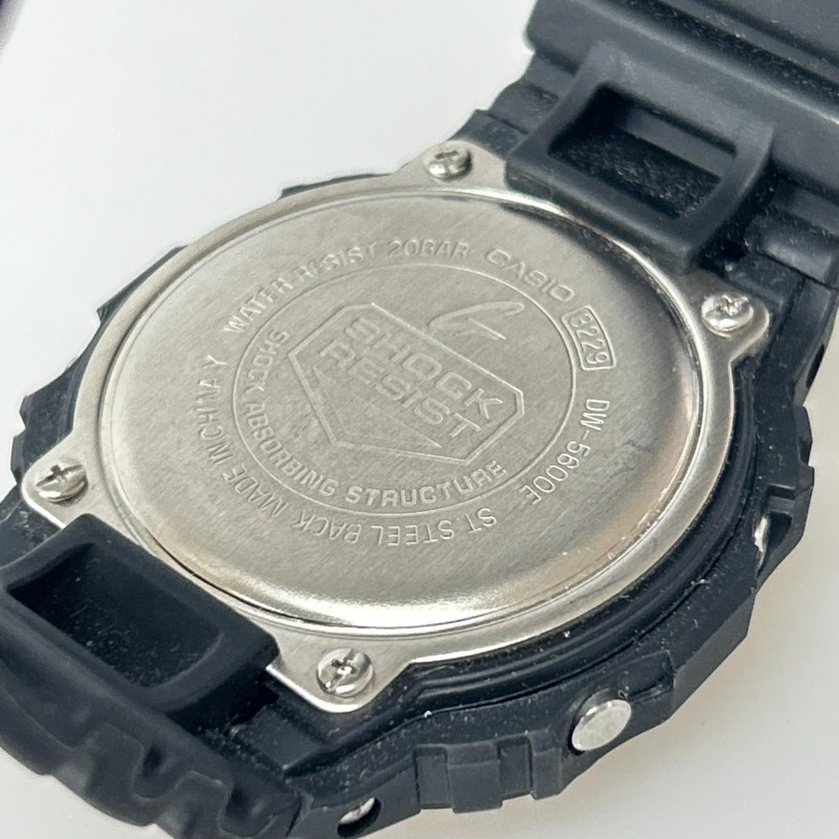 腕時計 DW‐5600E デジタル腕時計 ブラック