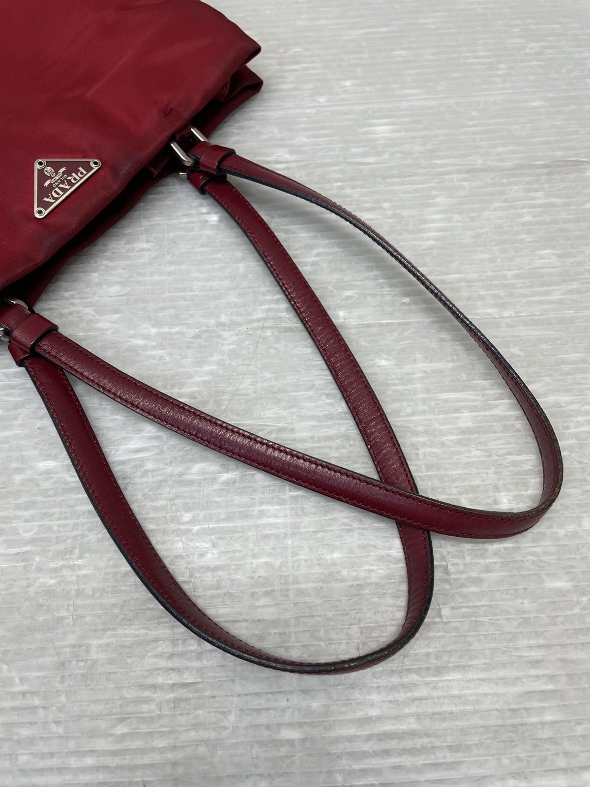 PRADA テスートベーシック ナイロンミニトートバッグ チェリーレッド
