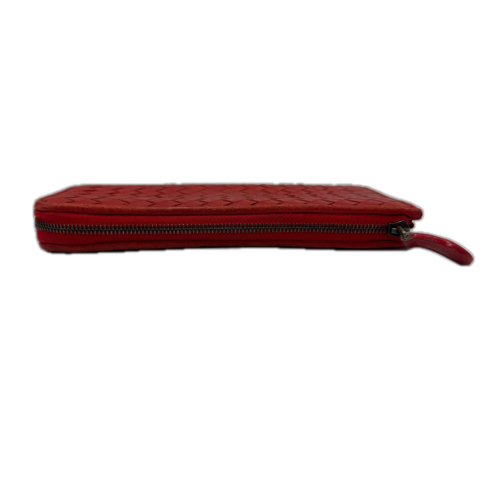 Bottega Beneta イントレチャート 長財布 赤