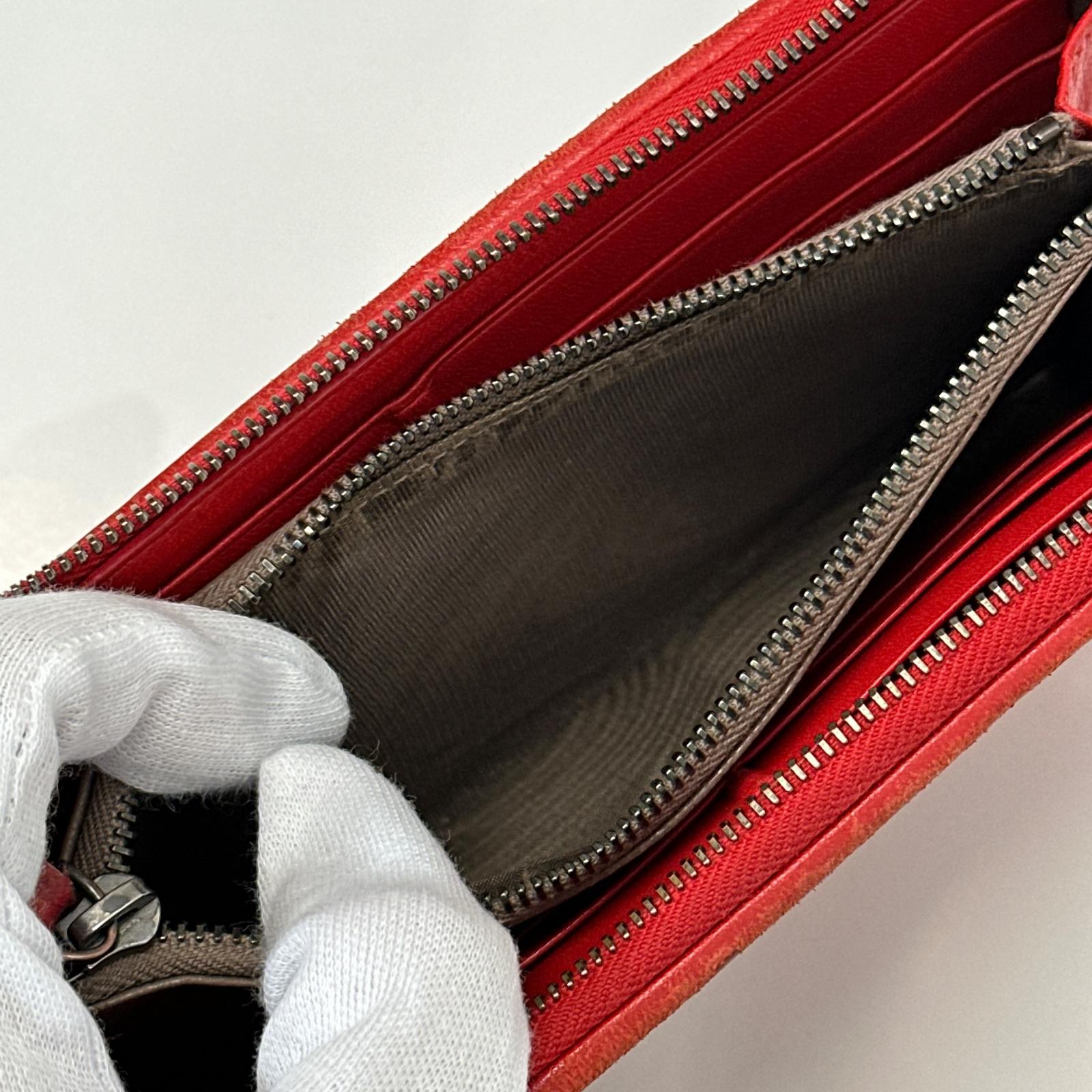 Bottega Beneta イントレチャート 長財布 赤