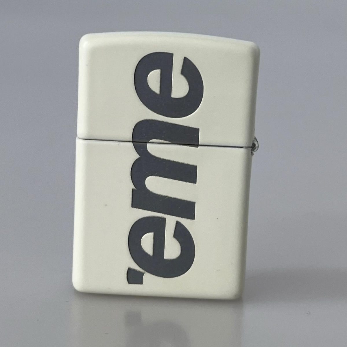 ライター Glow-in-the-Dark Zippo ホワイト