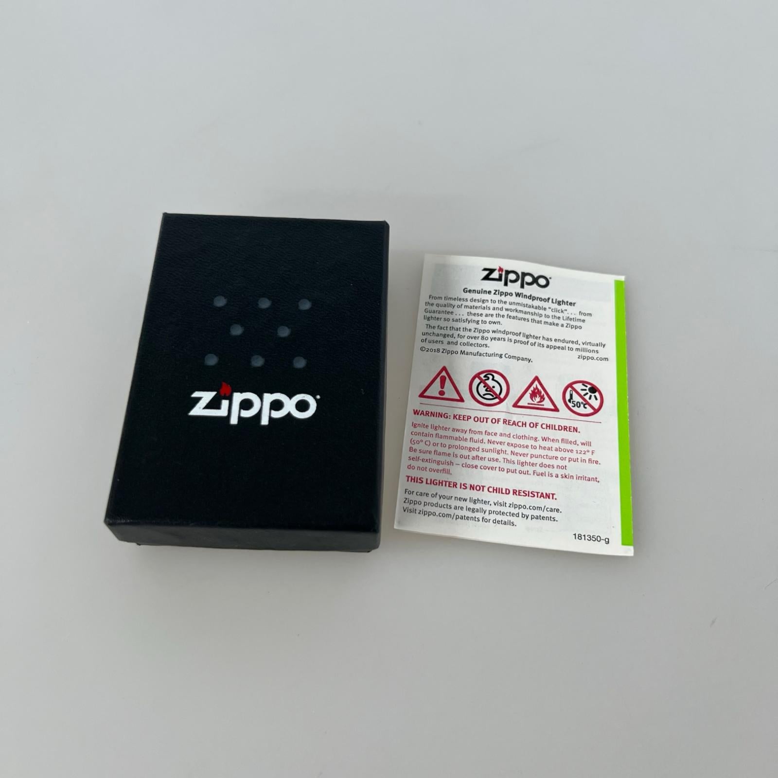 ライター Glow-in-the-Dark Zippo ホワイト