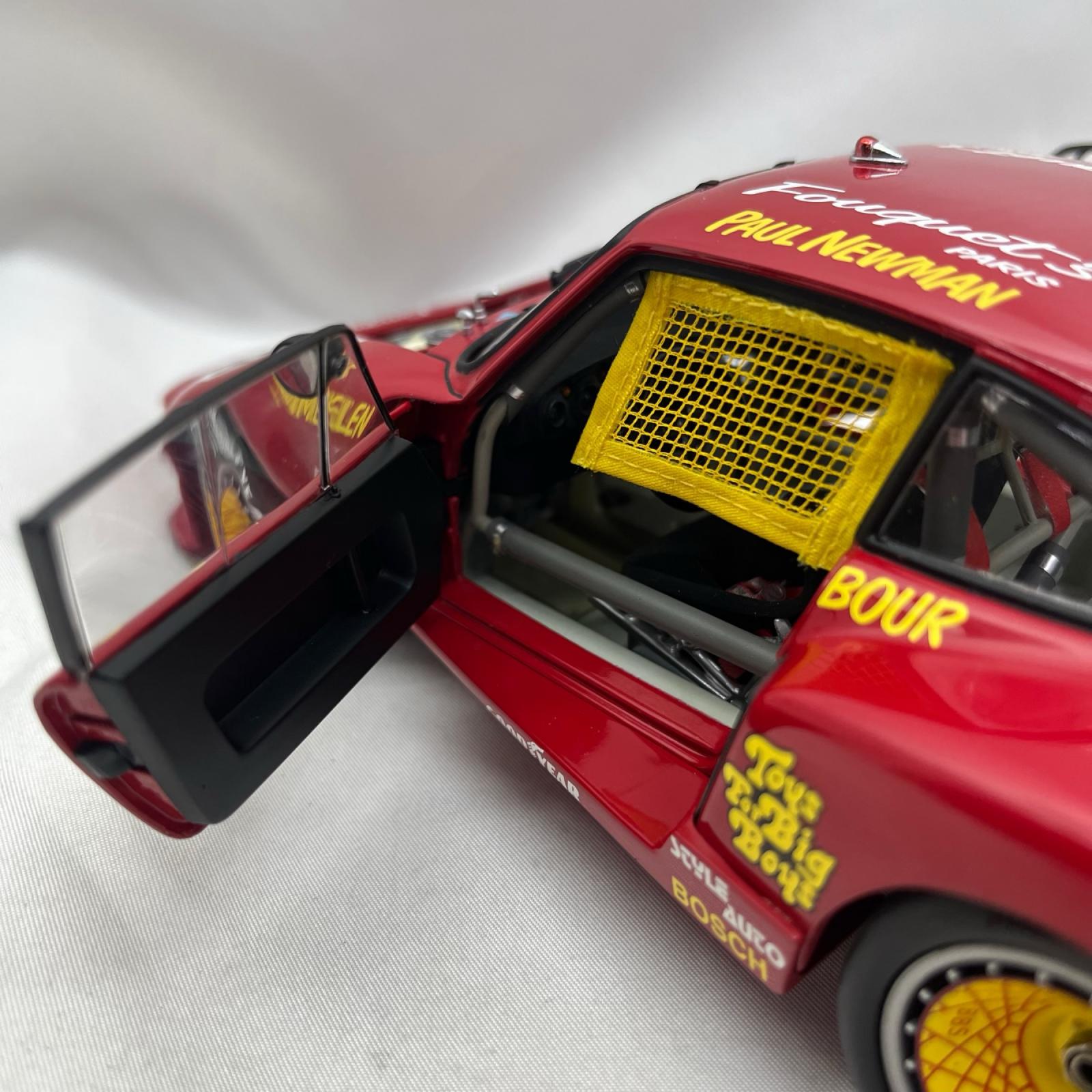 EXOTO ポルシェ935 ターボ スケールカー