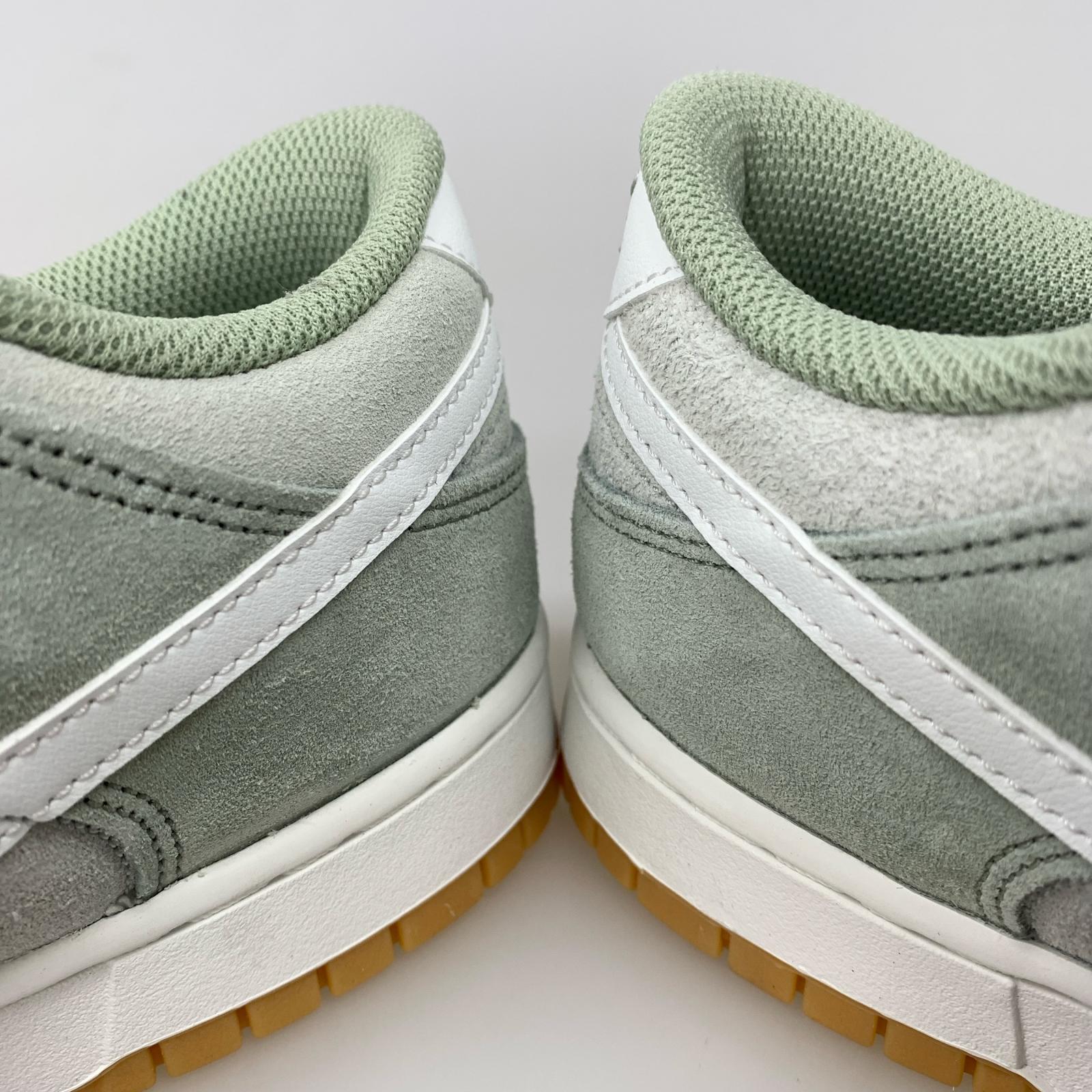 スニーカー DUNK LOW RETRO SE 30cm (US12 UK11 1/2 EU50) グリーン