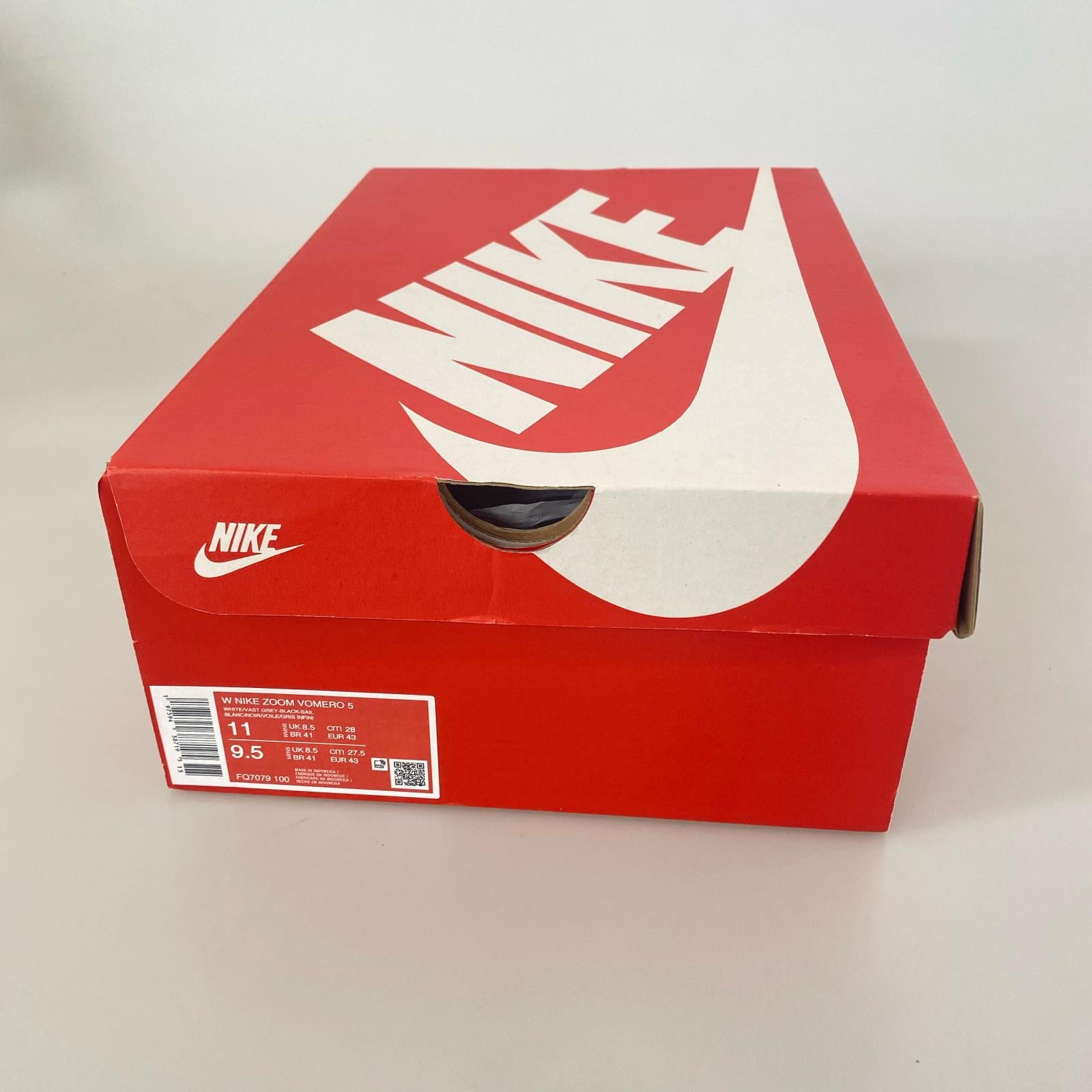 スニーカー Women's Air Zoom Vomero 5 29cm 28cm (US10 UK9 1/2 EU46) グレー