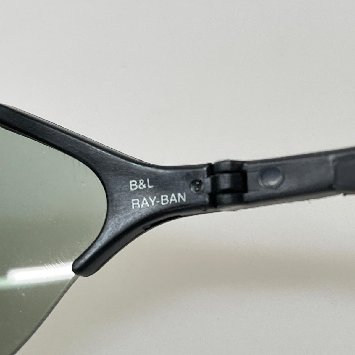 その他アクセサリー B&L XRAYS ブラック