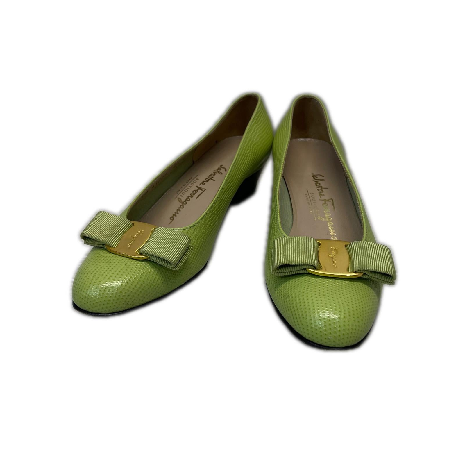 Ferragamo パンプス
