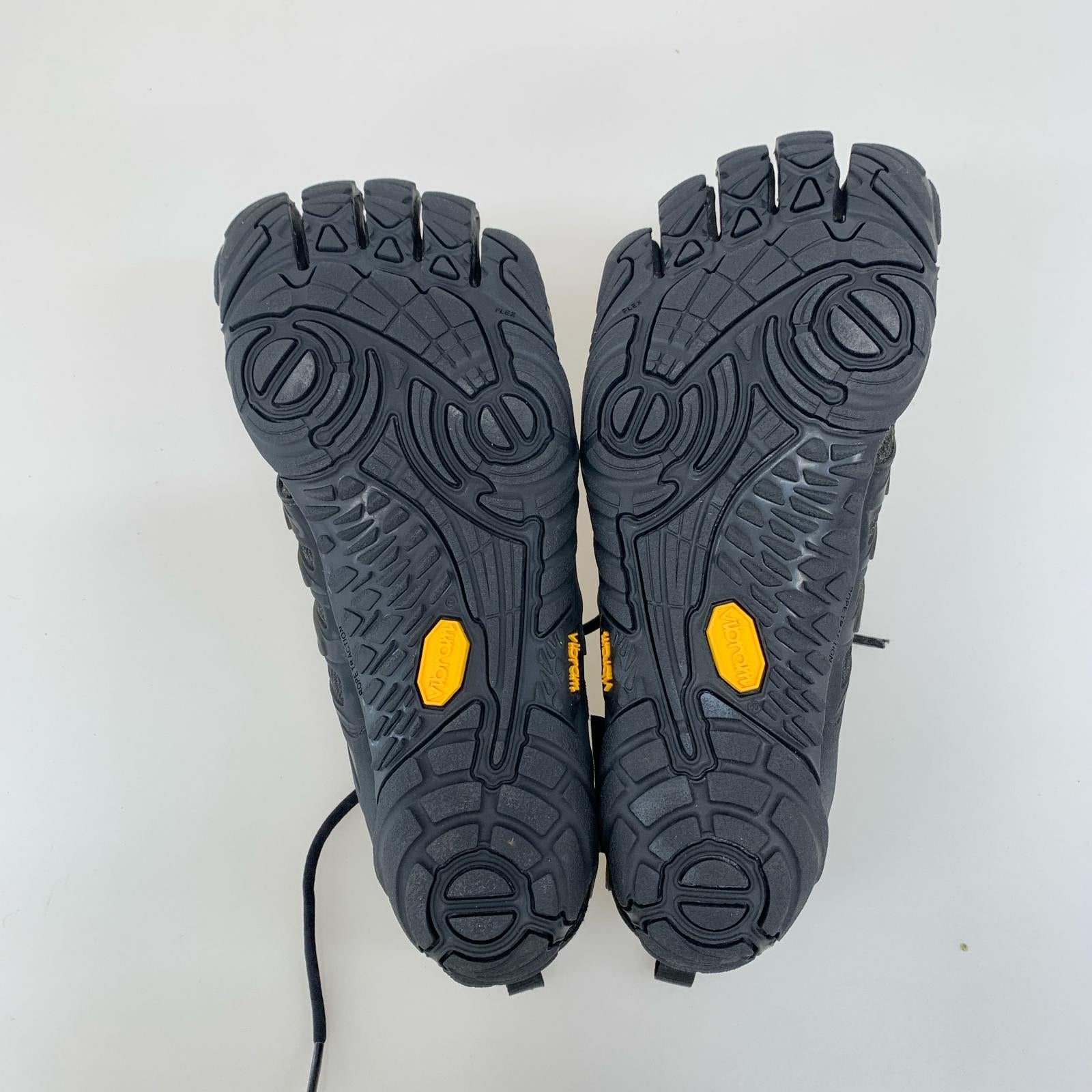 シューズ vibram five fingers ブラック