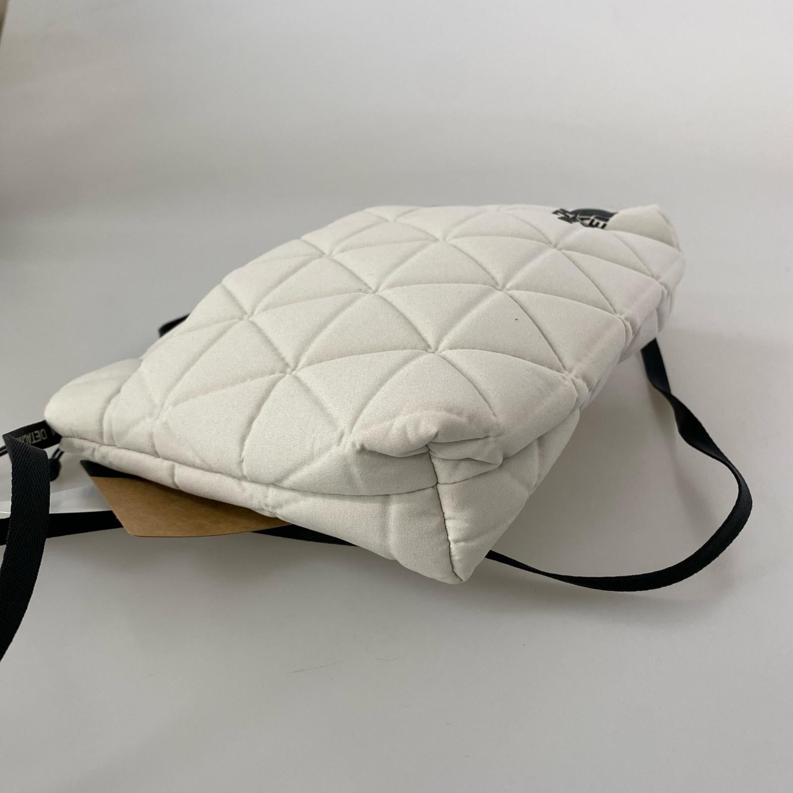 ショルダーバッグ FI フォッシルアイボリー 2L