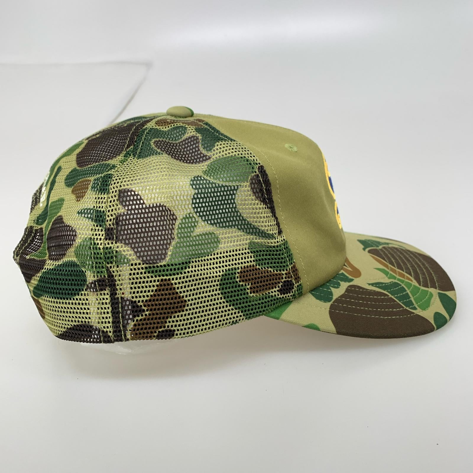 キャップ Contrast S Mesh Back 6-Panel 迷彩