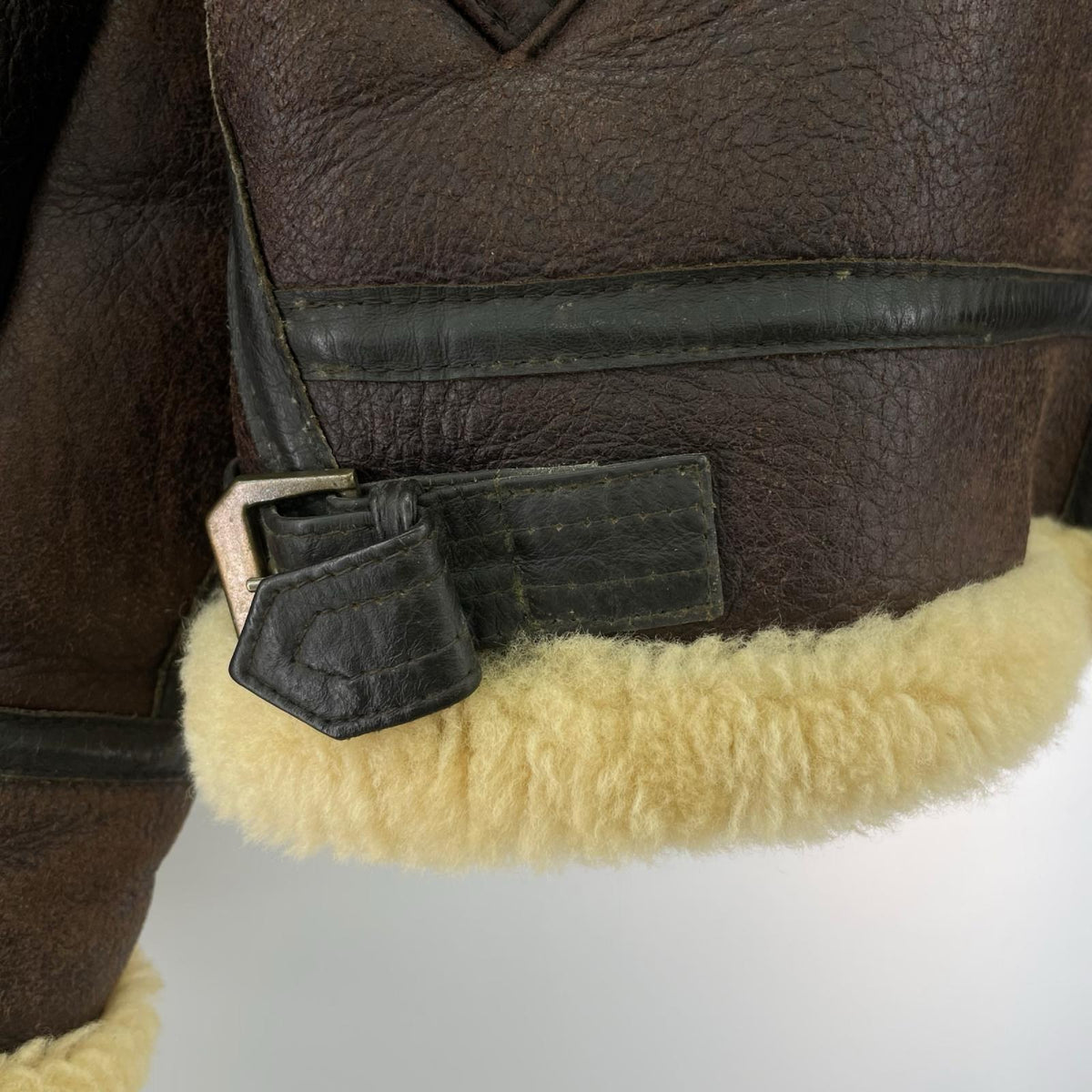 ジャケット MILITARY CLOTHING B-3 ムートン M 茶 ブラウン