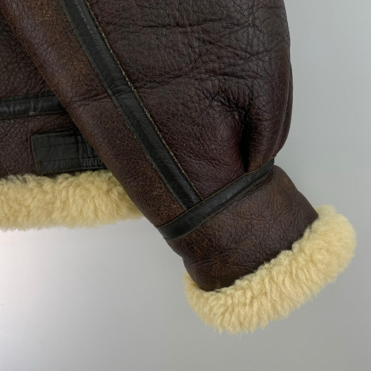 ジャケット MILITARY CLOTHING B-3 ムートン M 茶 ブラウン