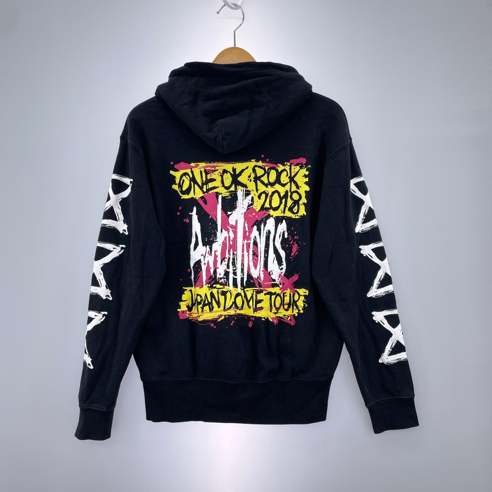 パーカー ONE OK ROCK Ambition JAPAN DOME TOUR Zip Foodie S ブラック