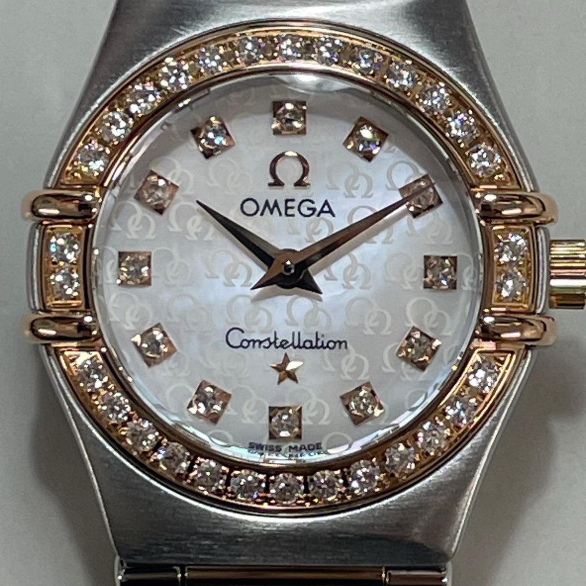 OMEGA/コンステレーション 12ポイント ダイヤベゼル ホワイトシェル 1360.75.00 腕時計
