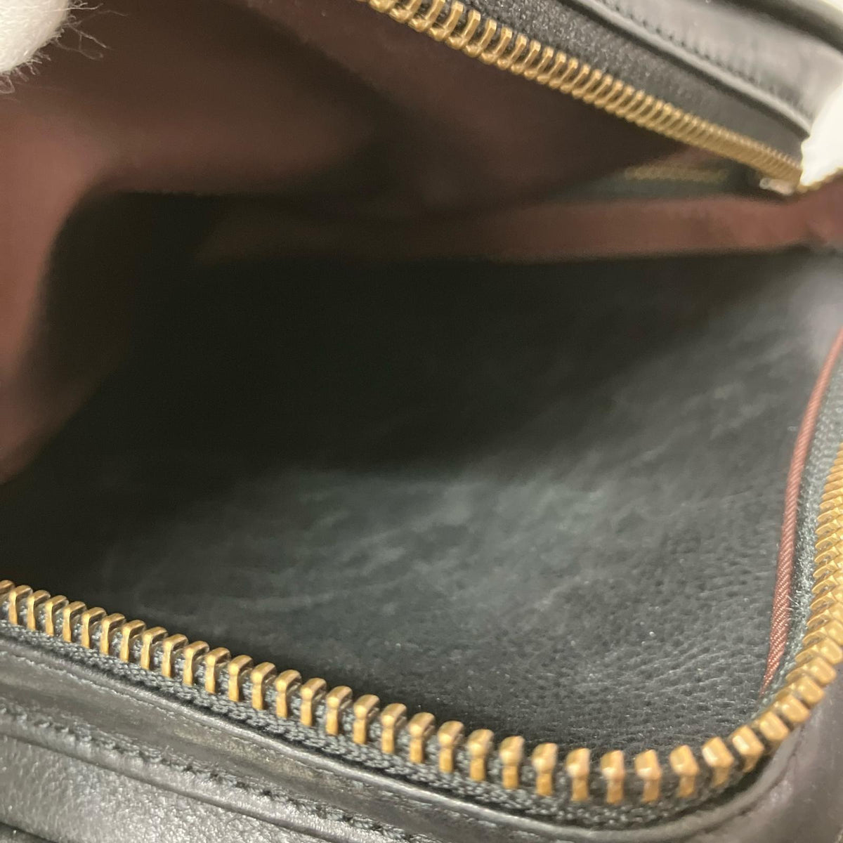ショルダーバッグ COCOMEISTER マルティーニ アーバンショルダーバッグ オイルレザー ブラック ブラック