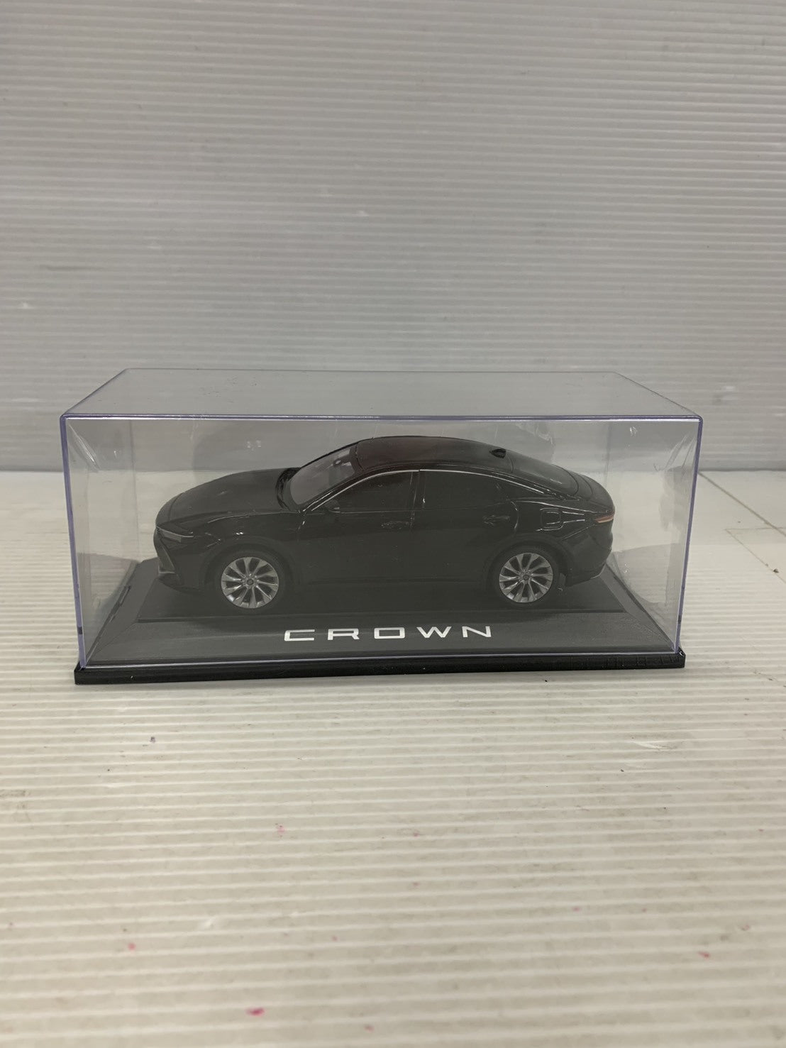 1/30 トヨタ クラウン クロスオーバー 202 ブラック カラーサンプル