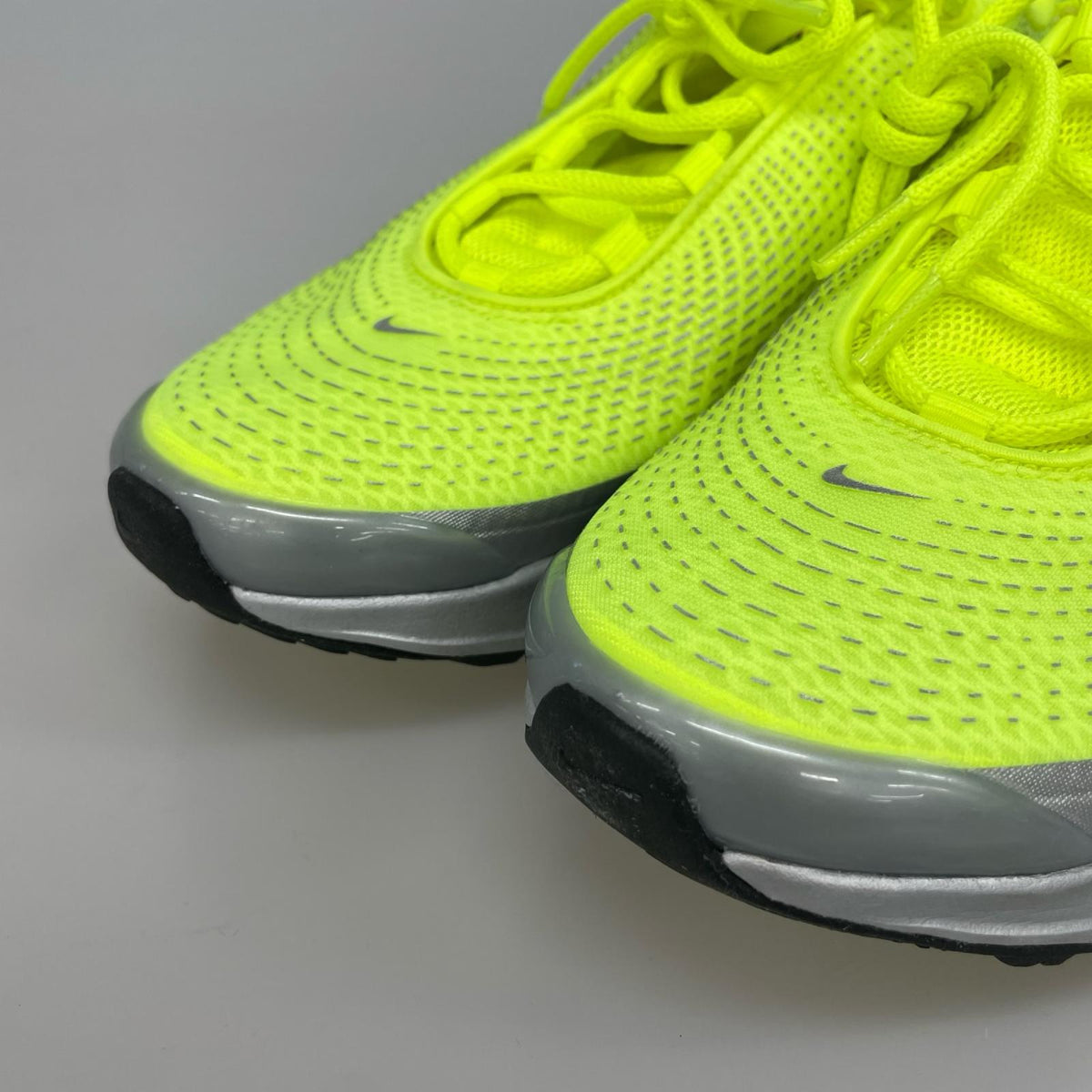 スニーカー Air Max DN Volt/Black/Volt Glow/Sequoia 28cm (US10 UK9 1/2 EU46) イエロー