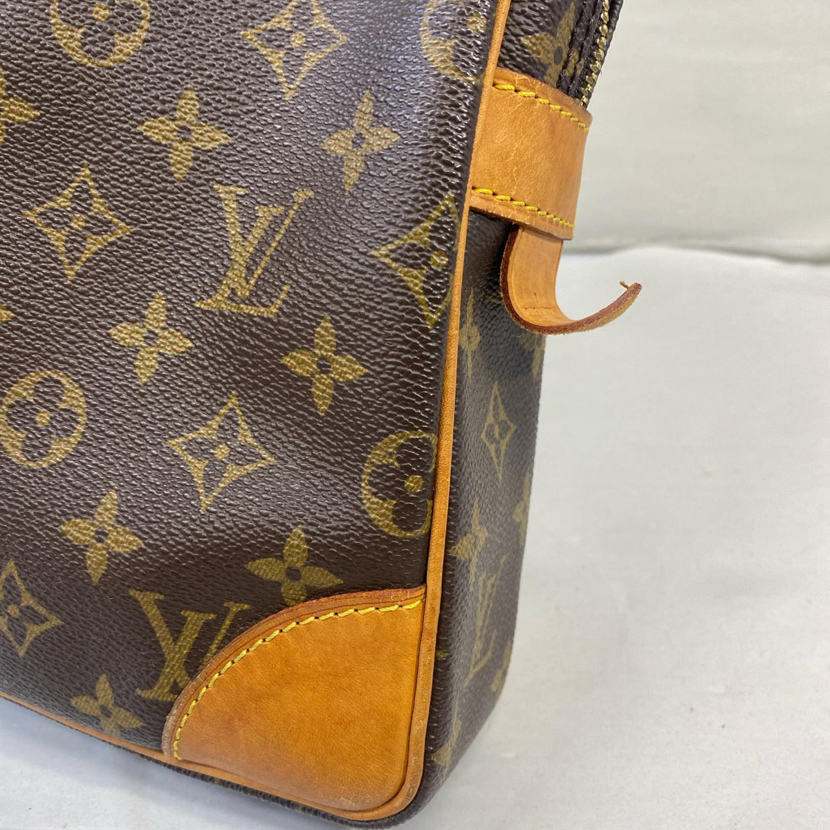 LV/ポルトドキュマンヴォワヤージュ/M40226