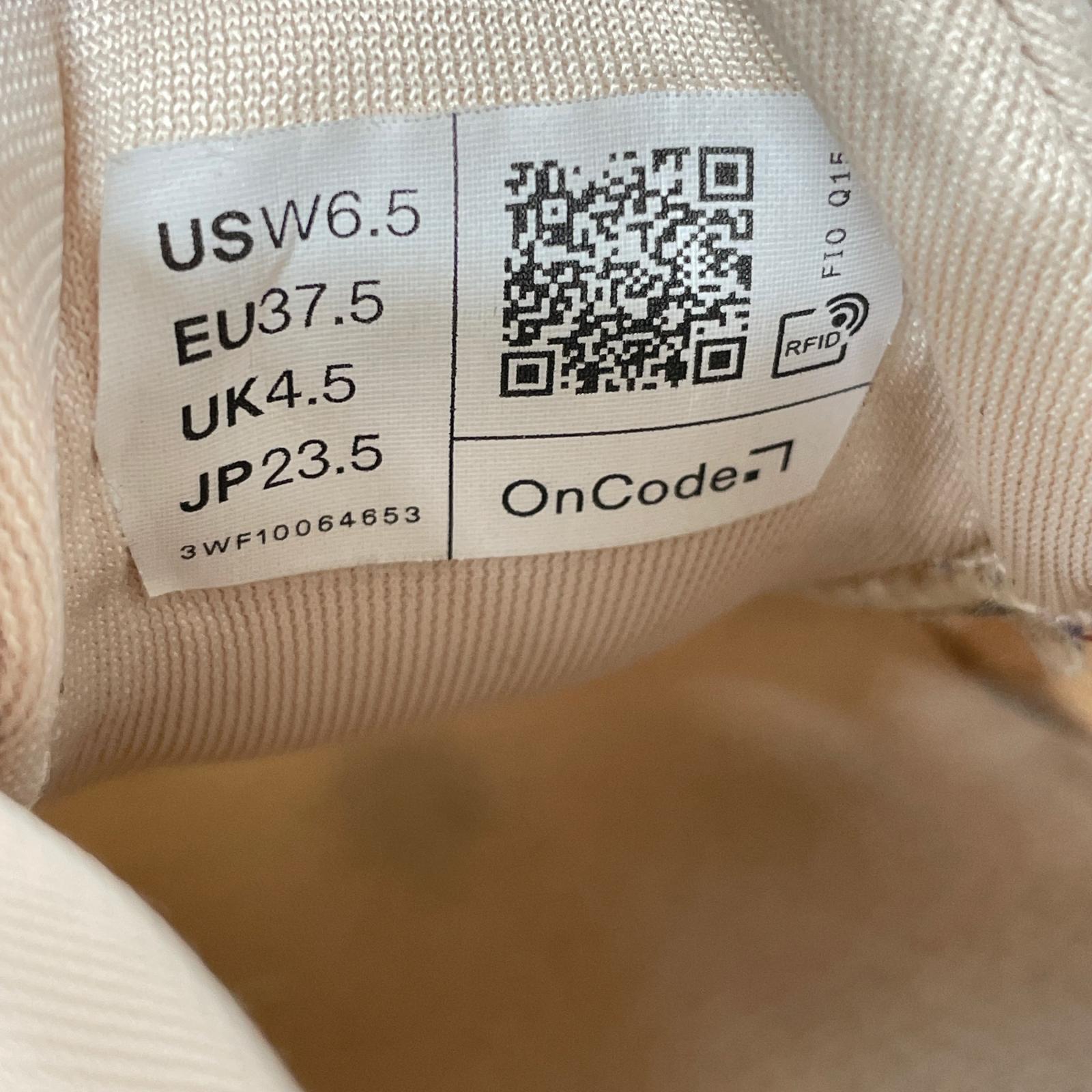 スニーカー on Cloud 6/3wf10064653 23.5cm (US5 1/2 UK5 EU37)