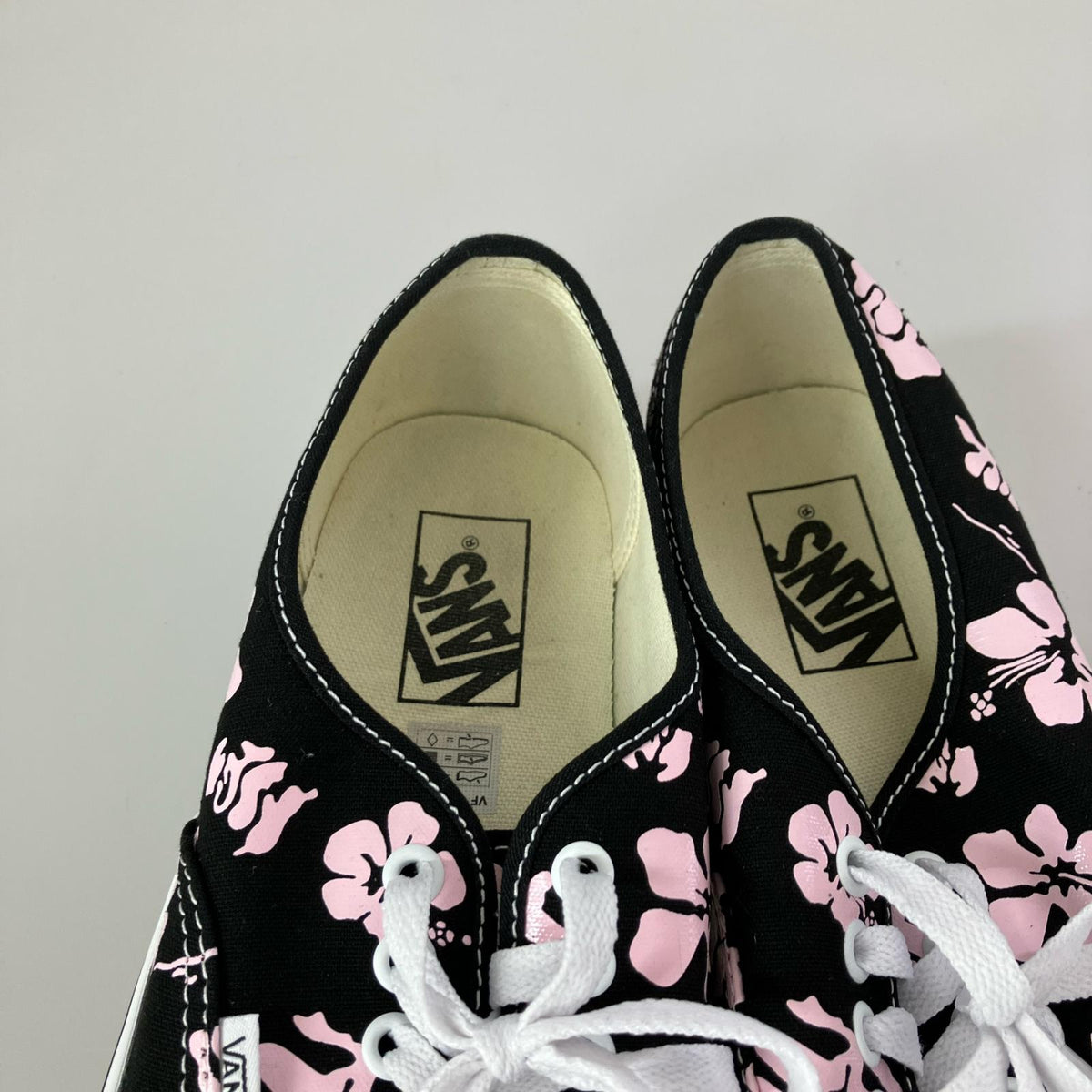 シューズ AUTHENTIC ARCHIVE 27cm (US9 UK8 1/2 EU44) ブラック