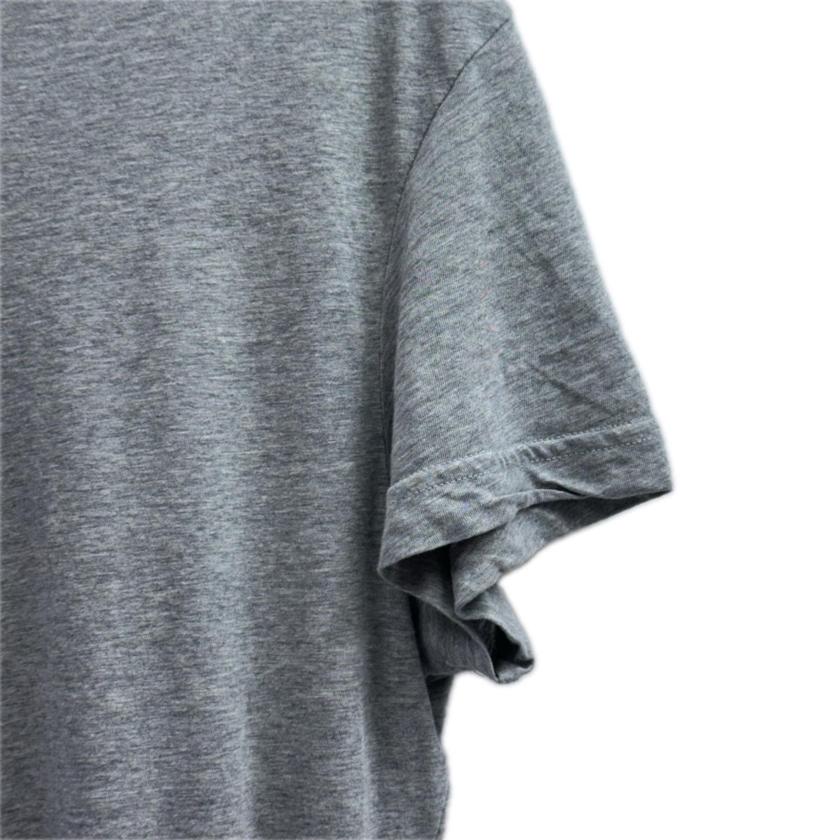 VネックTシャツ グレー