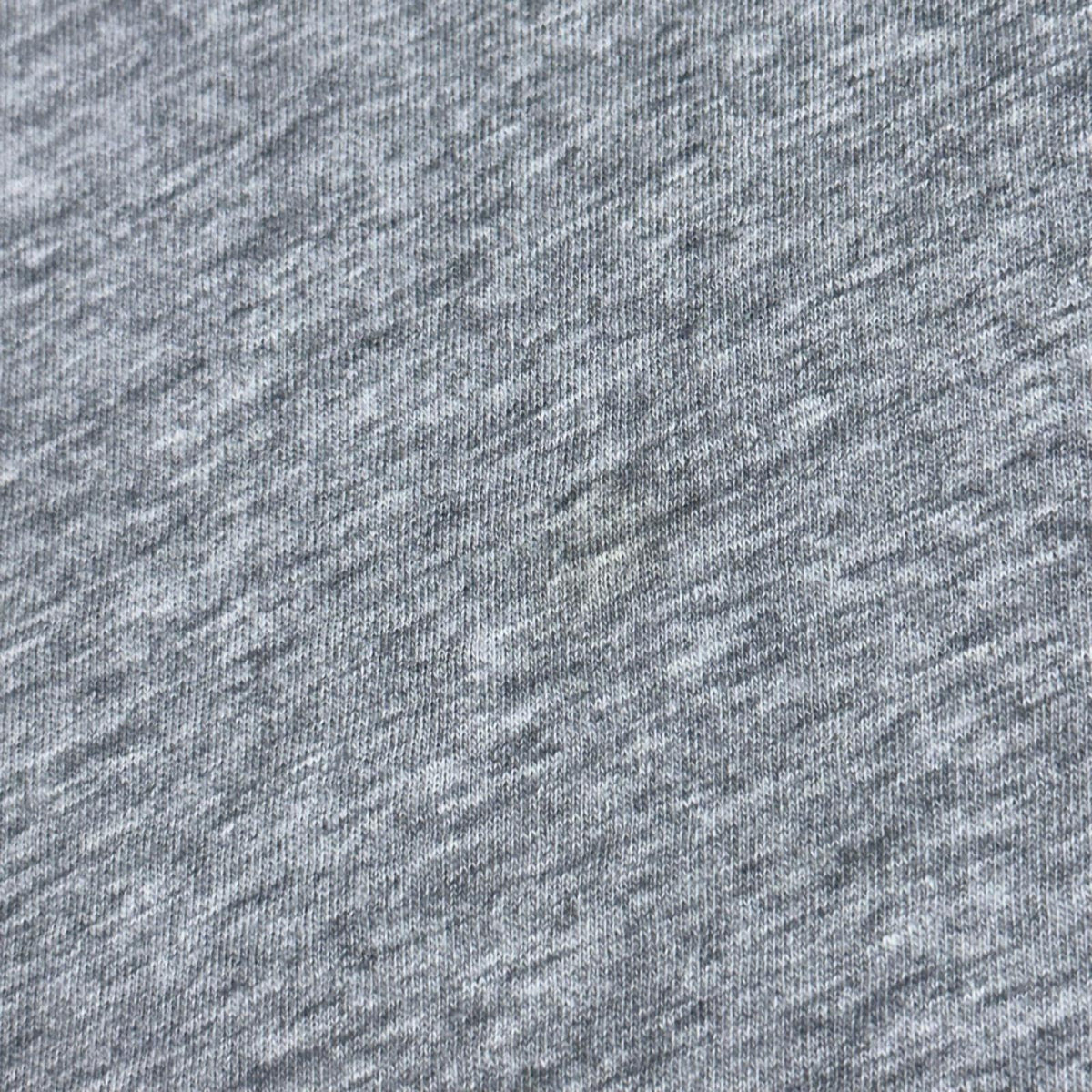 VネックTシャツ グレー