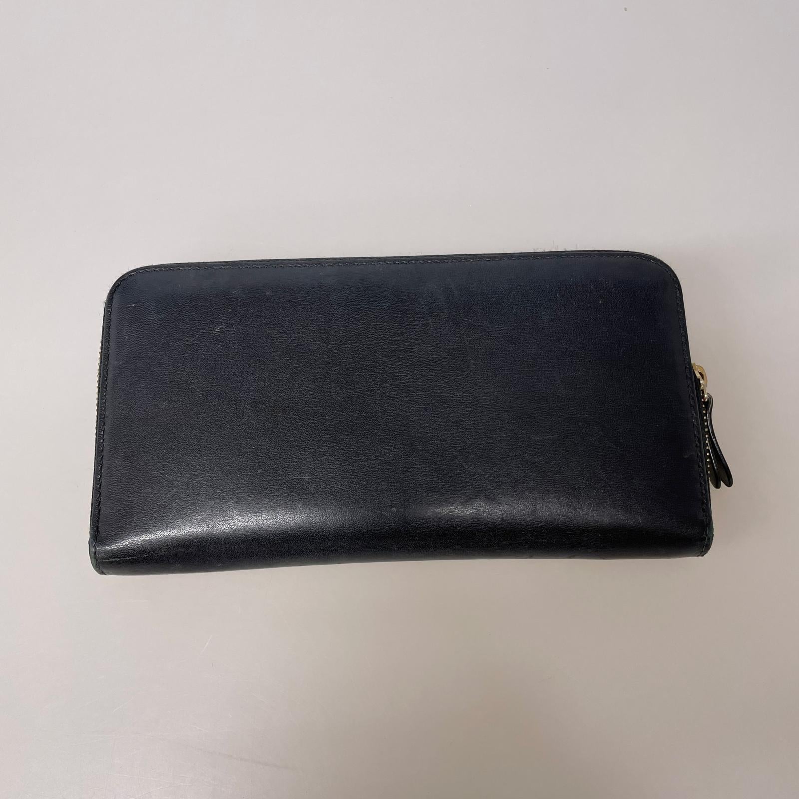 長財布 ラウンドジップ 黒
