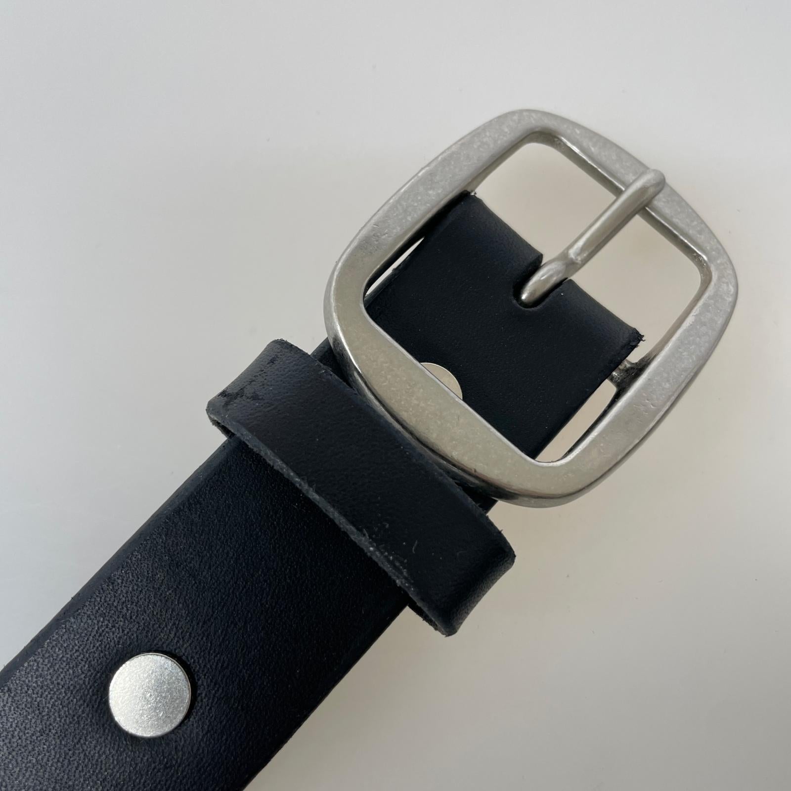 その他アクセサリー スタッズレザーベルト ブラック