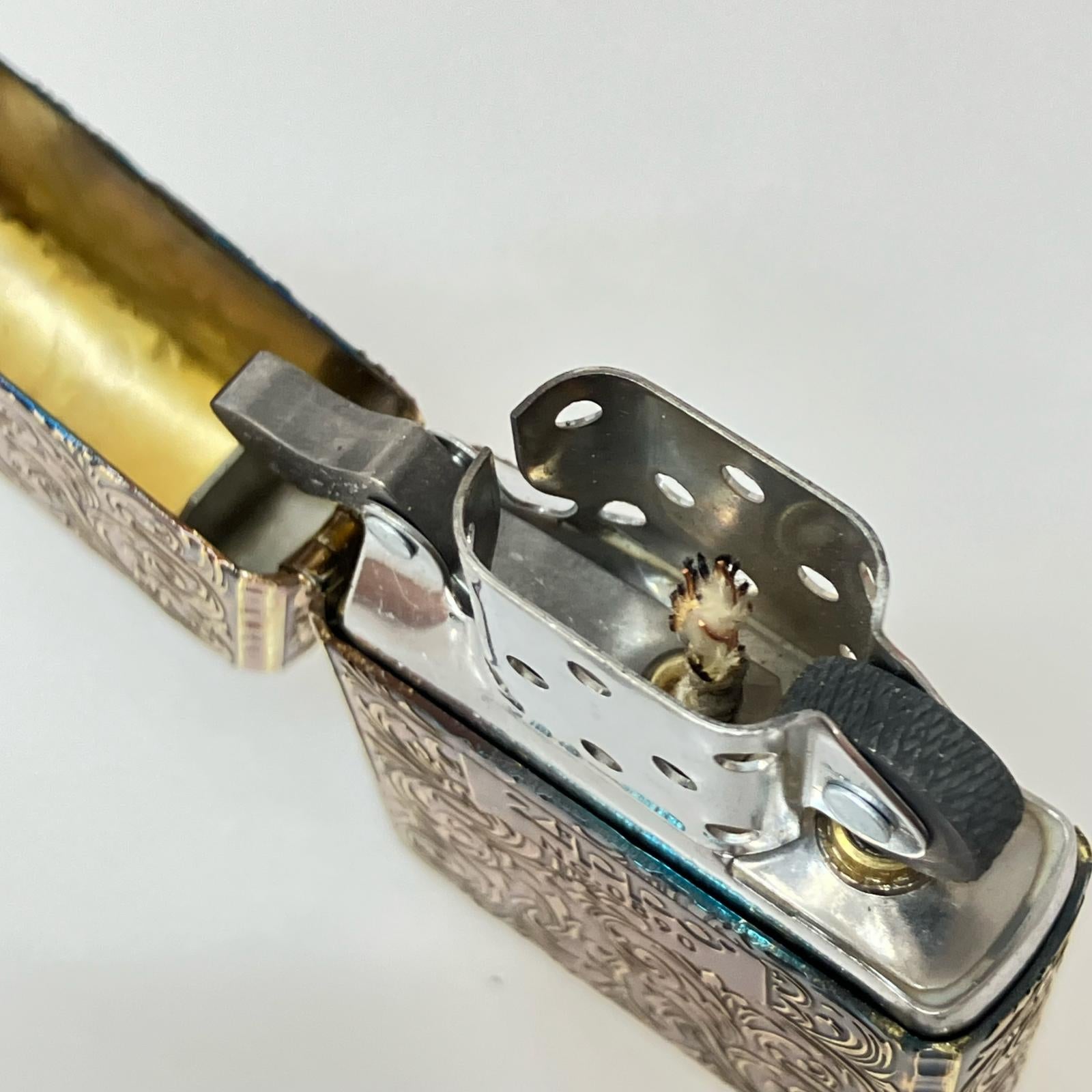 ライター Armor Limited Arabesque ゴールド