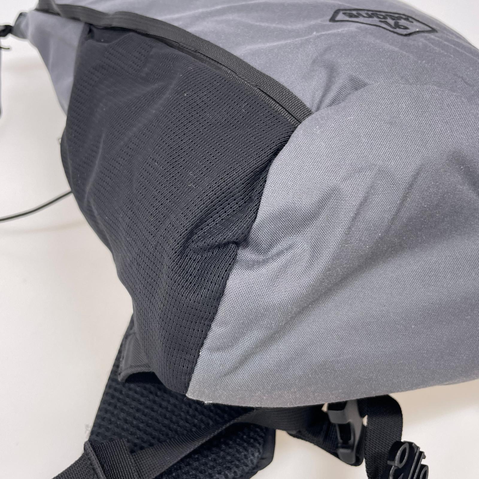 リュック・デイパック BUDDY 16/グレー グレー