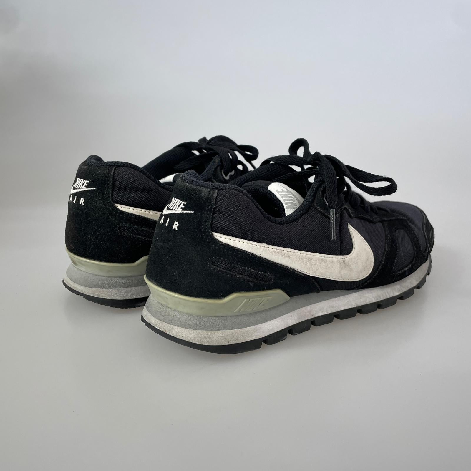 スニーカー AIR WAFFLE TRAINER 黒 28cm 28cm (US10 UK9 1/2 EU46) ブラック