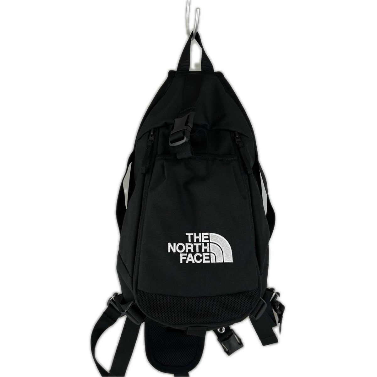 ショルダーバッグ THE NORTH FACE LEAP Sling 7L スリングバッグ ブラック ブラック