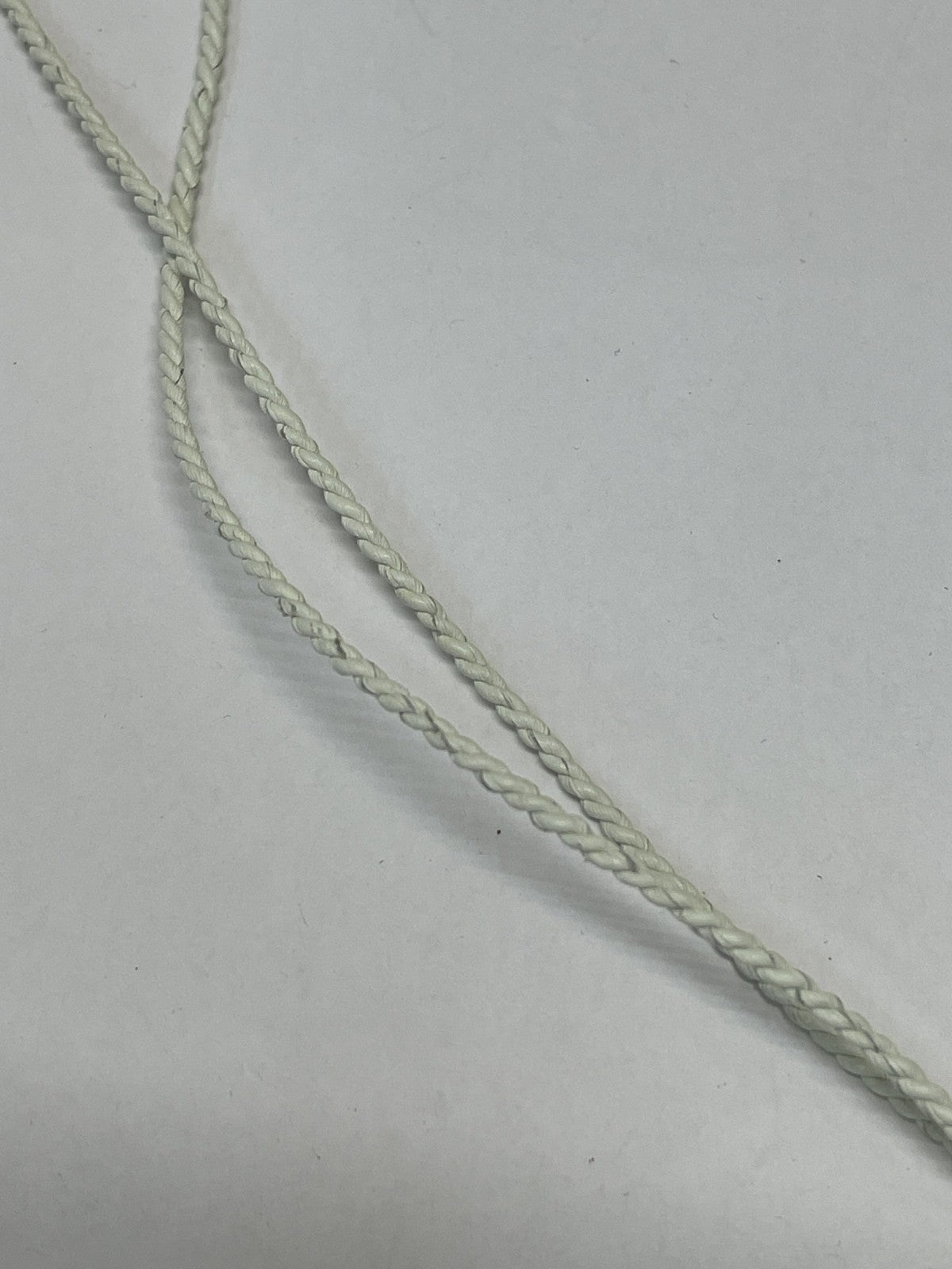ネックレス Aeta イヤホンホルダー アイボリー