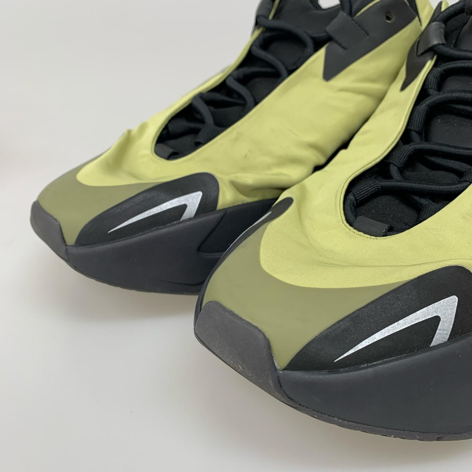 スニーカー YEEZY 700 MNVN Resin GW9525 27.5cm (US9 1/2 UK9 EU45) イエロー