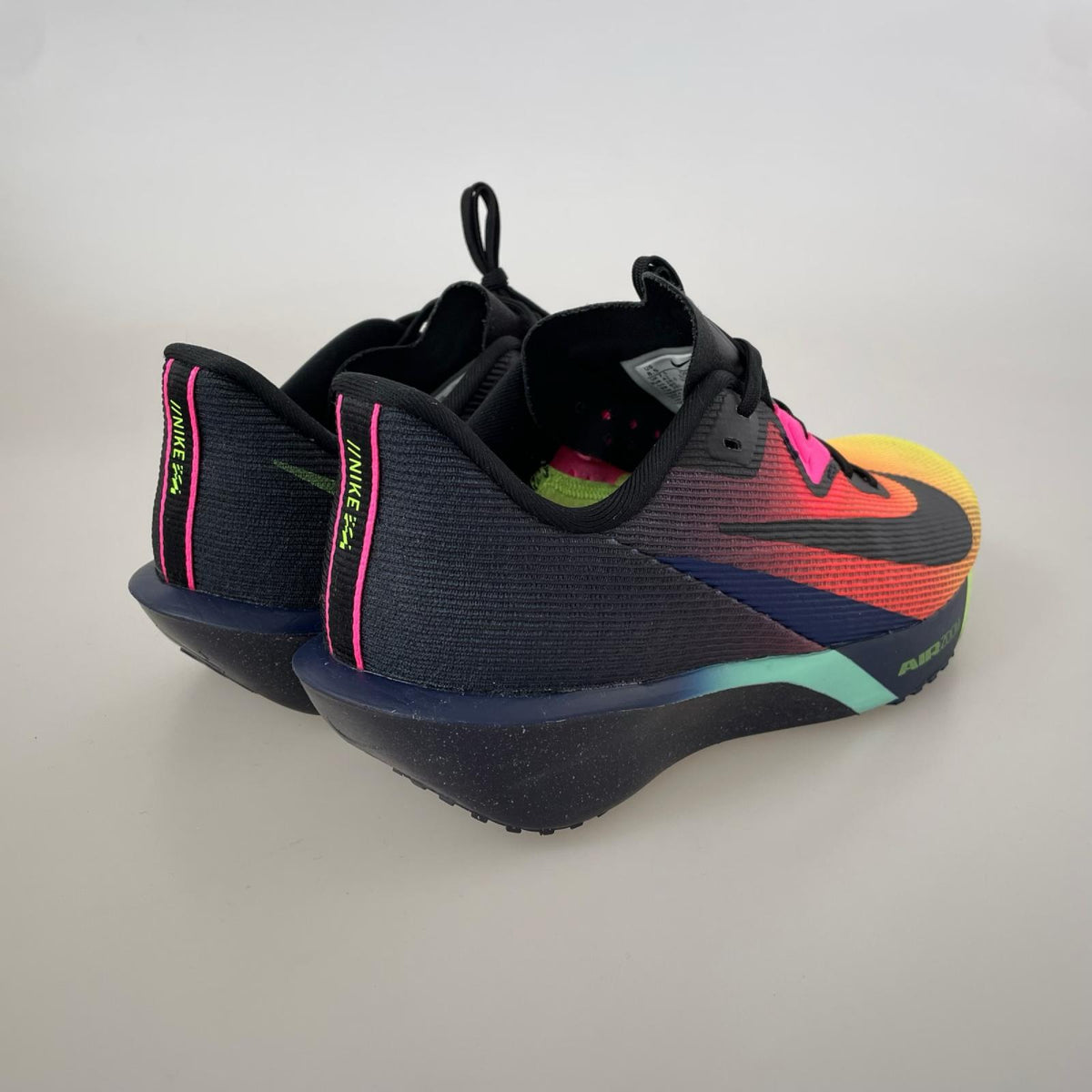 スニーカー Zoom Rival Fly 4 (26.5cm) 26.5cm (US8 1/2 UK8 EU43) ブラック