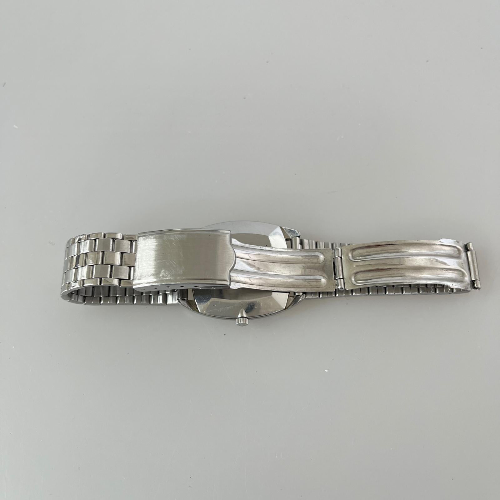 腕時計 TISSOT STYLIST 手巻き シルバー