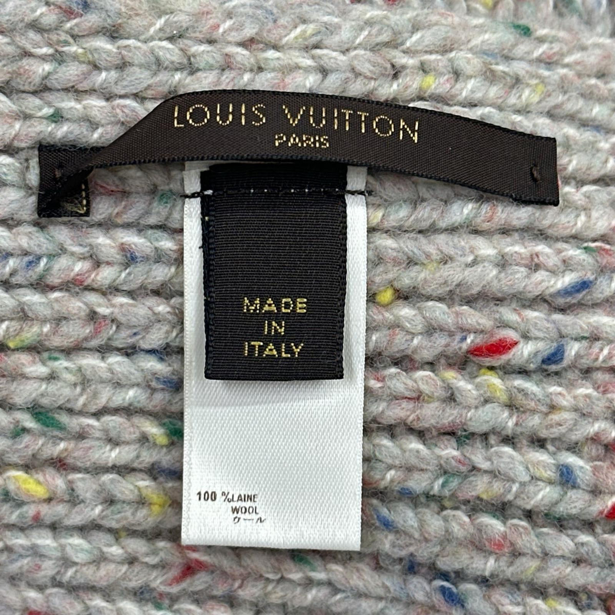 LOUIS VUITTON フラワーモチーフピン カラーネップマフラー